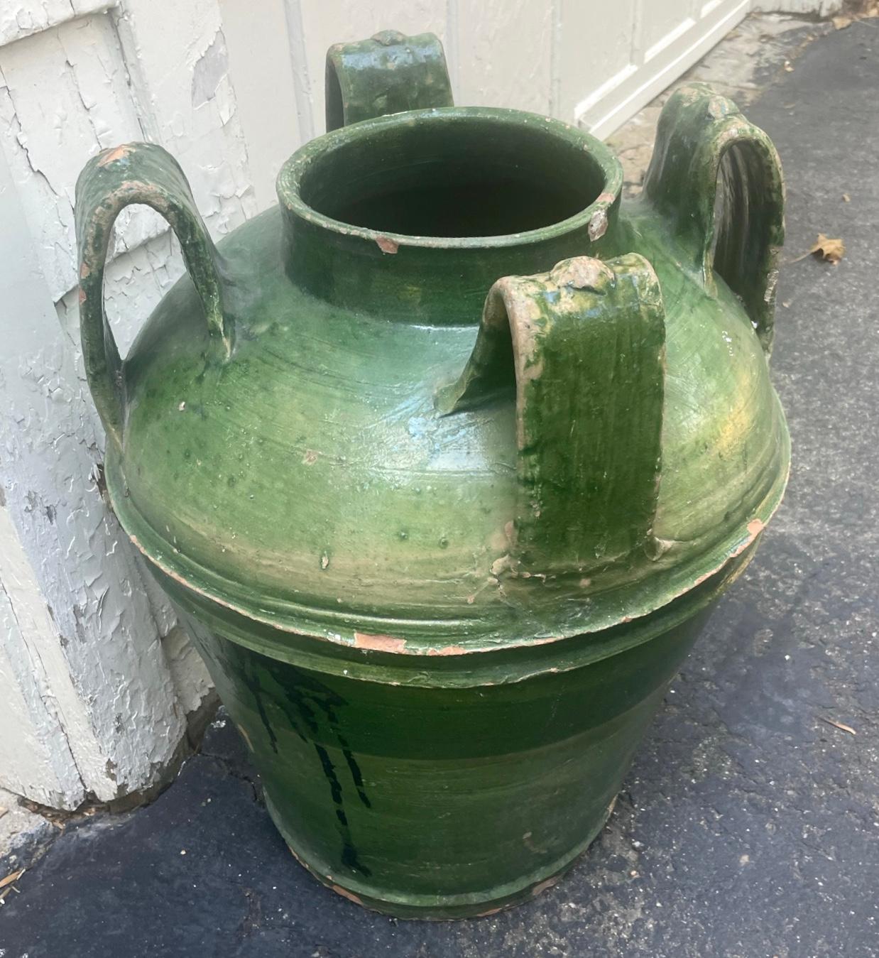 italien Grande urne en terre cuite Greene & Greene Amphora en vente