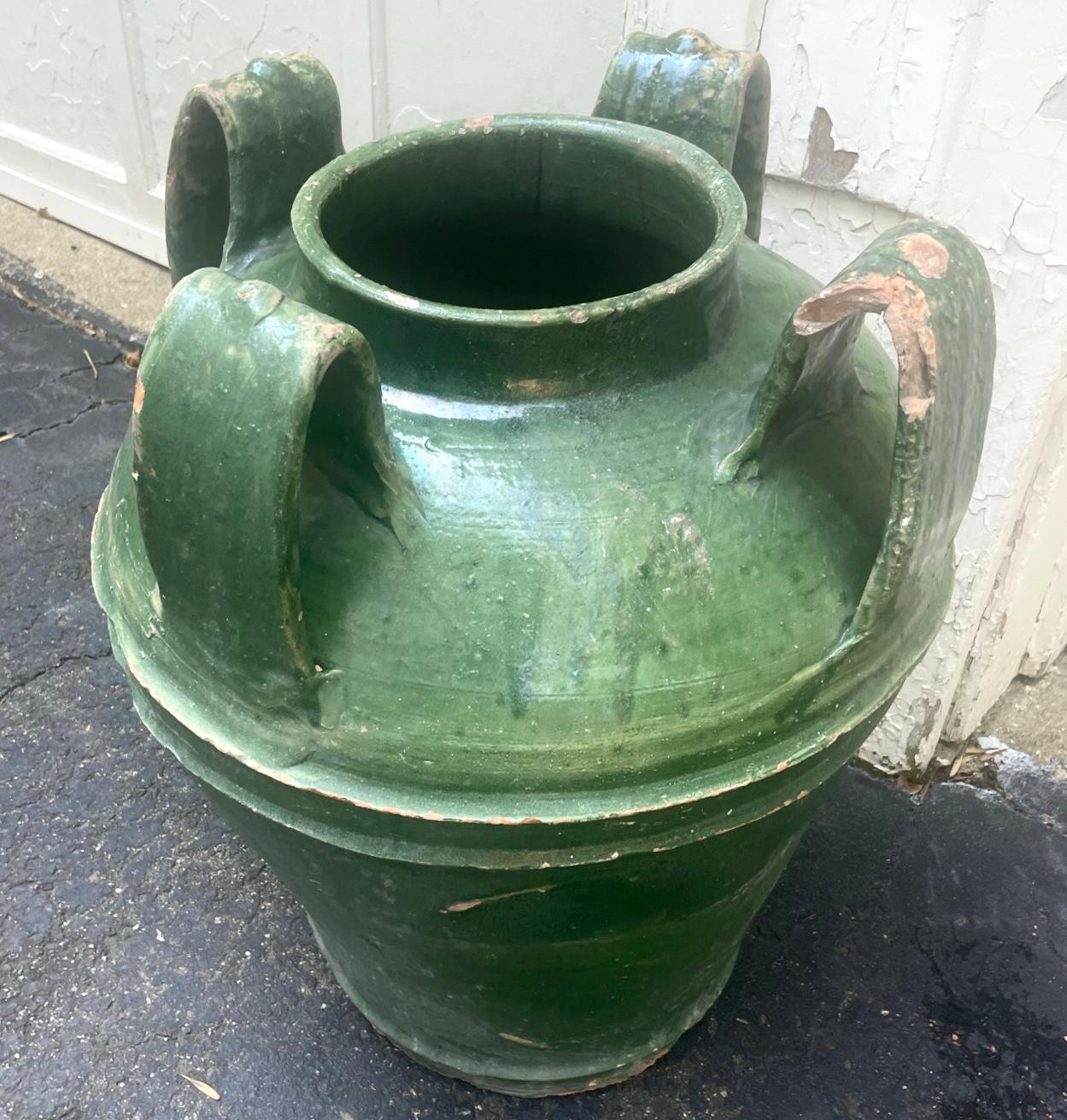 Large Green Terracotta Amphora Urn In Good Condition For Sale In New York, NY
