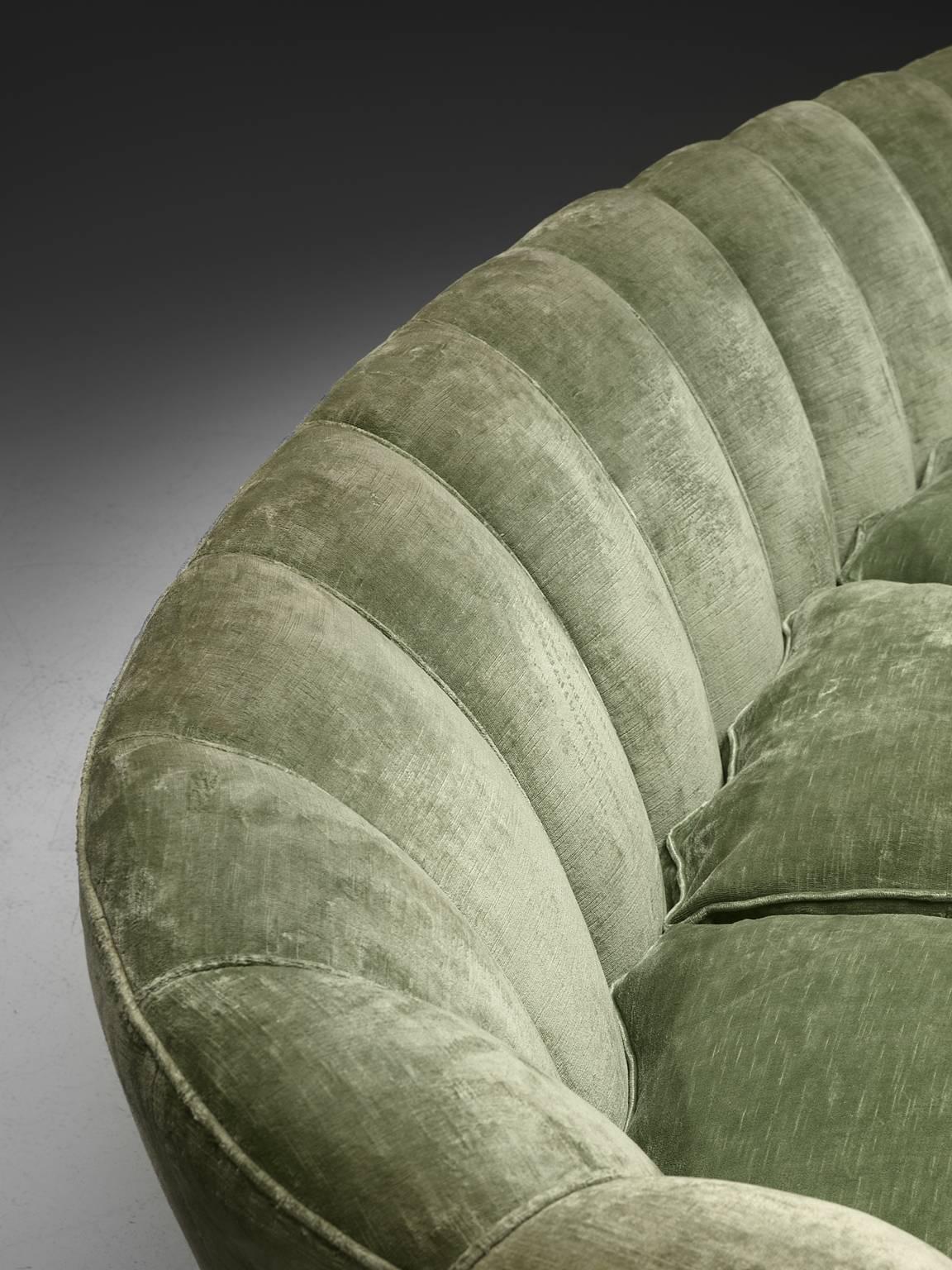 Large Green Velvet Midcentury Sofa In Good Condition In Waalwijk, NL