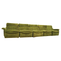 Großes grünes Samtelement-Sofa aus den 1970er Jahren