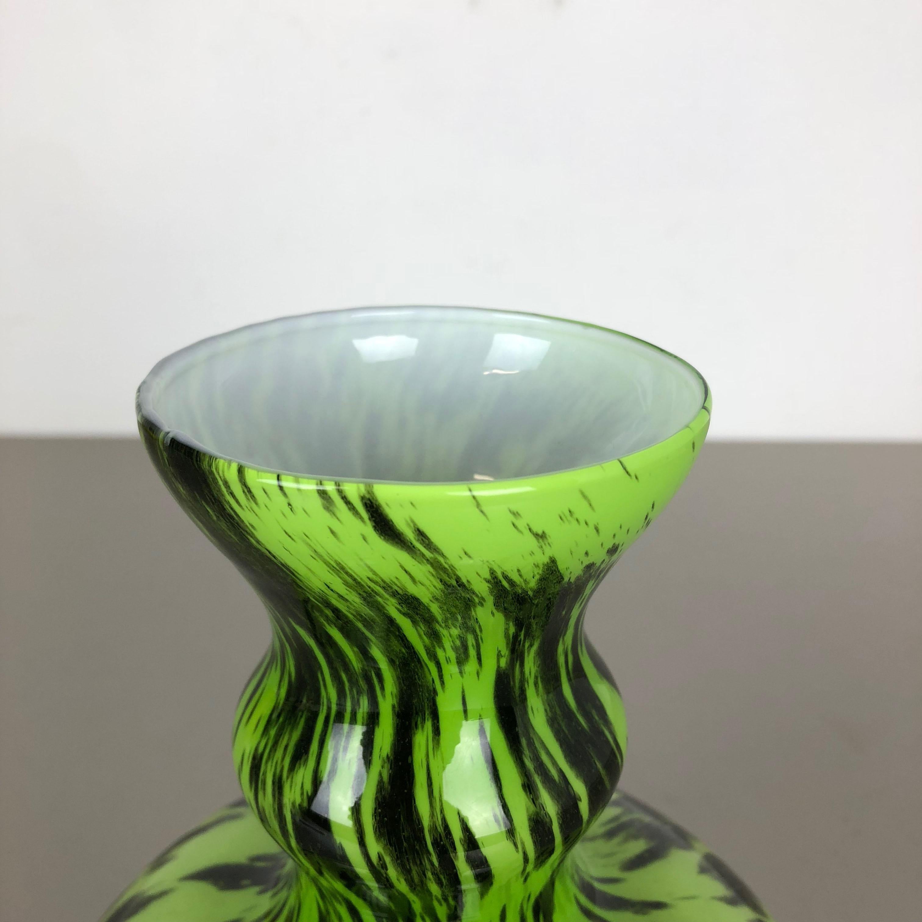 Large Green Vintage Pop Art Opaline Florence Vase Design, Italy For Sale 5