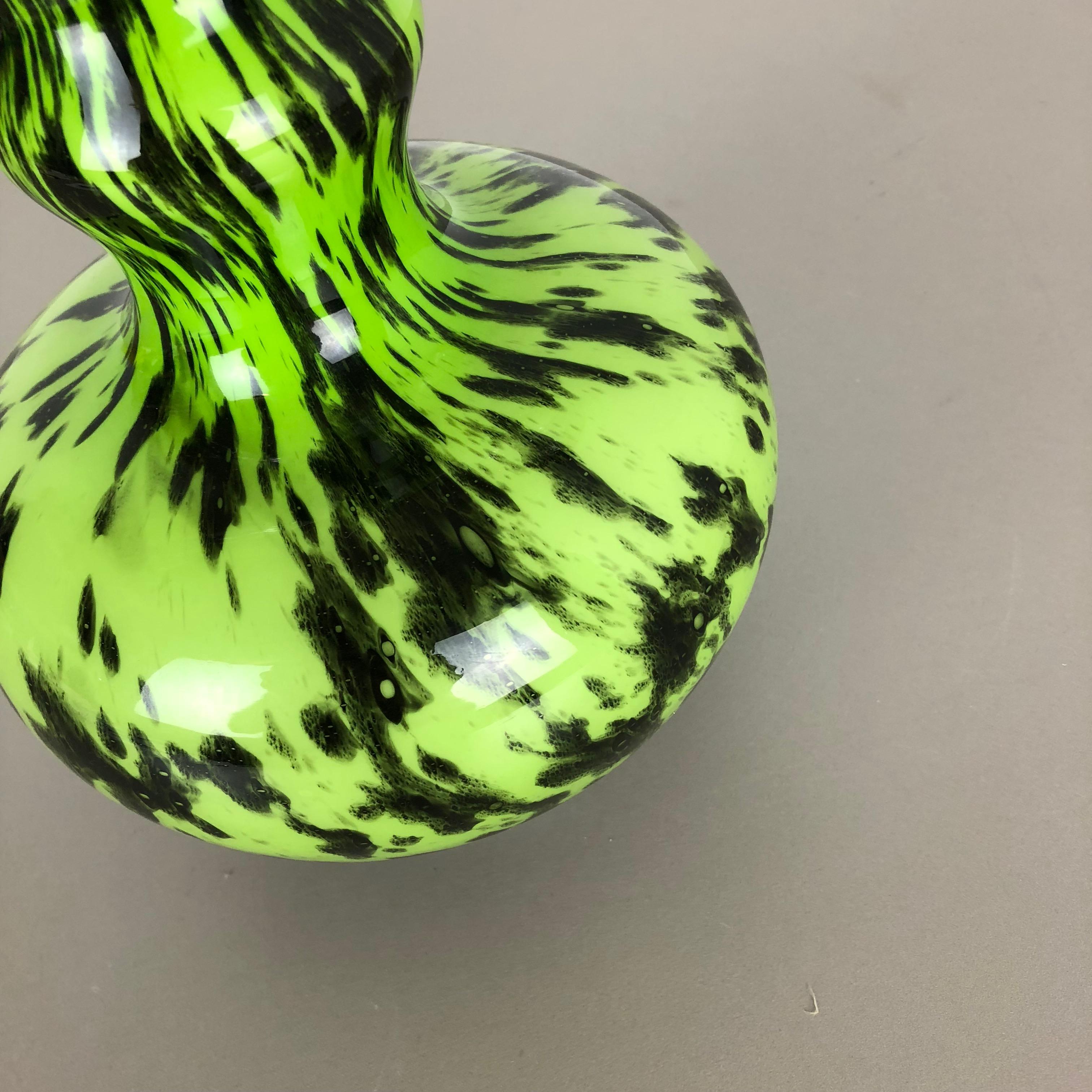 20th Century Large Green Vintage Pop Art Opaline Florence Vase Design, Italy For Sale