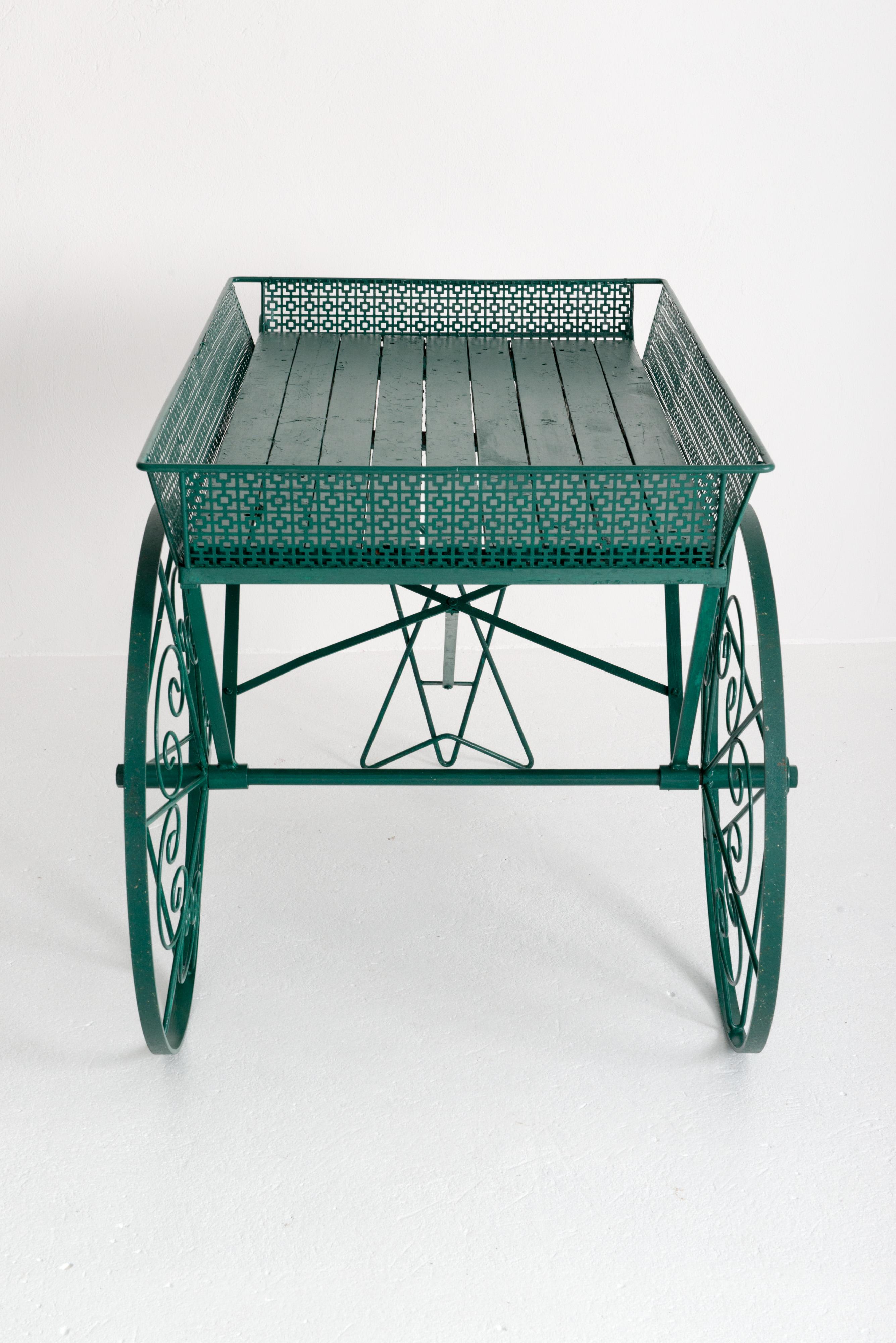 Large Green Wood and Metal Garden Flower Cart For Sale 1
