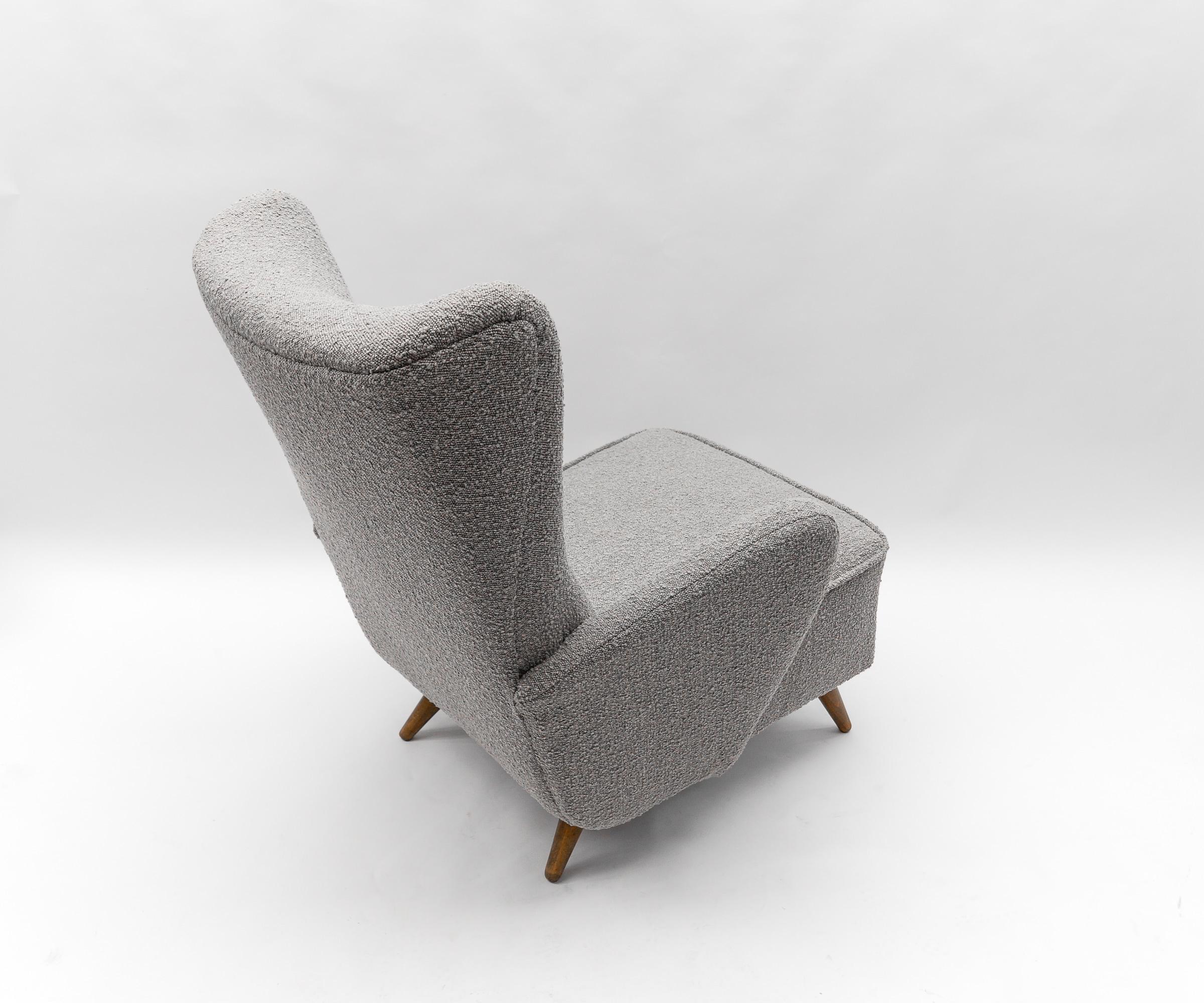 Large Grey Boucle Fabric Wingback Armchair, Italy, 1950s For Sale 2