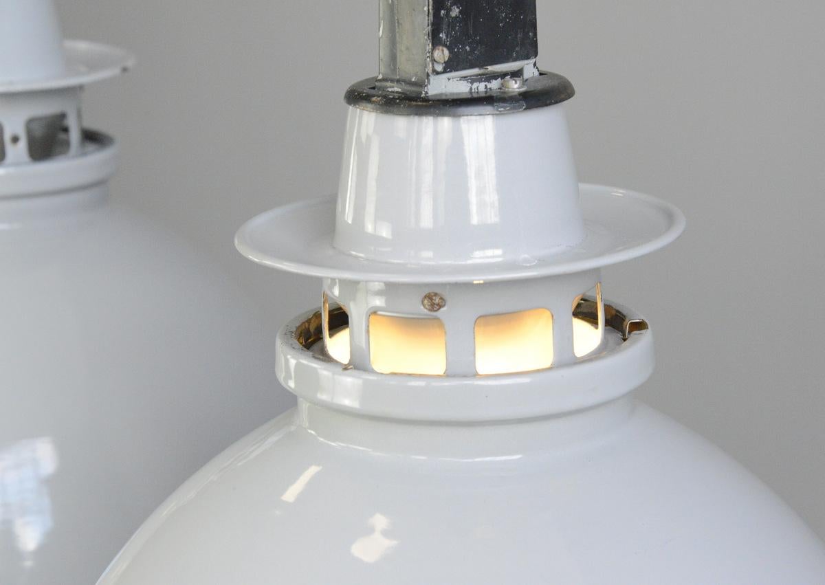 Large Grey Enamel Factory Lights by Thorlux, circa 1950s In Good Condition In Gloucester, GB