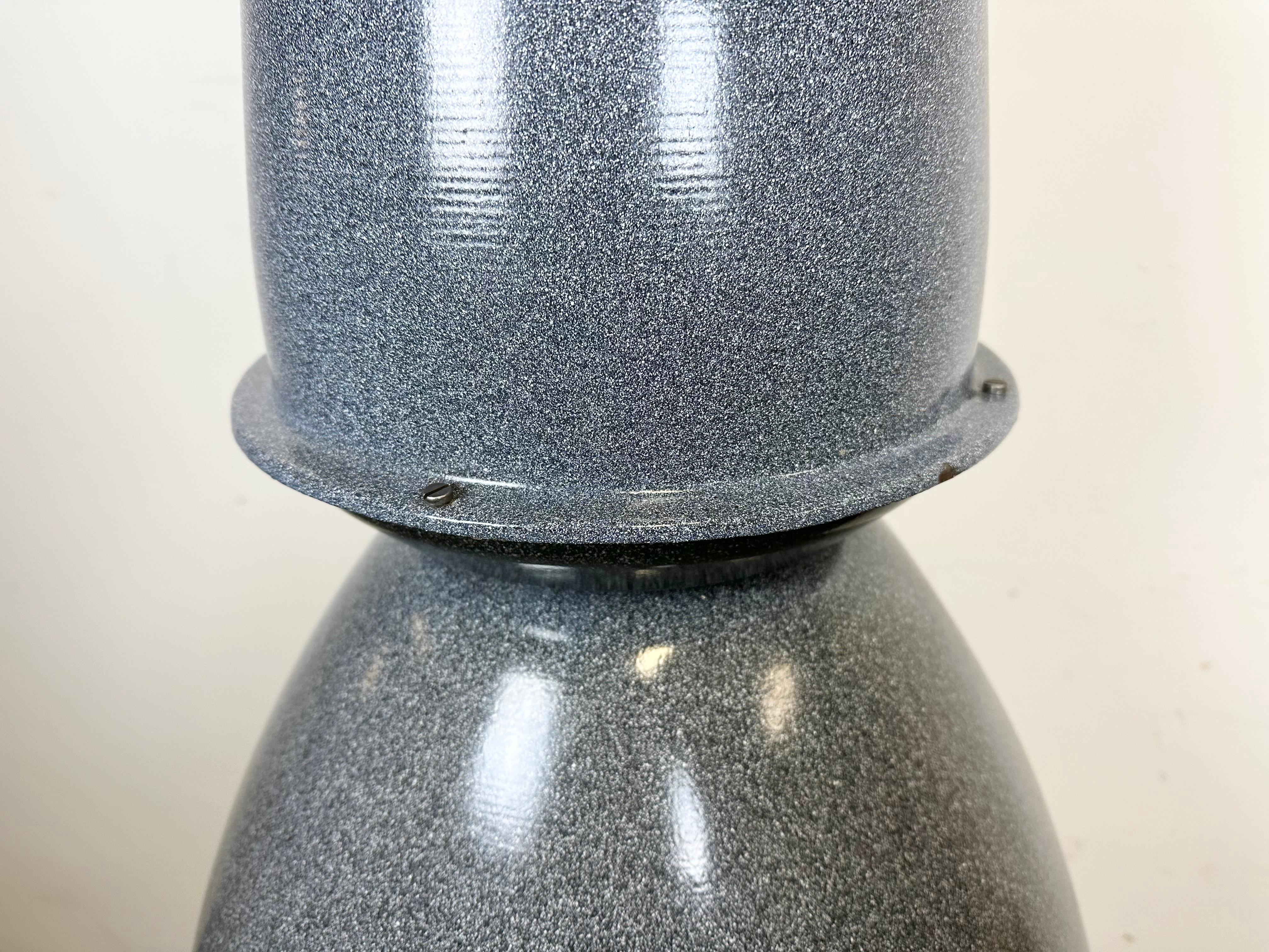Large Grey Enamel Industrial Factory Lamp from Elektrosvit, 1960s For Sale 3