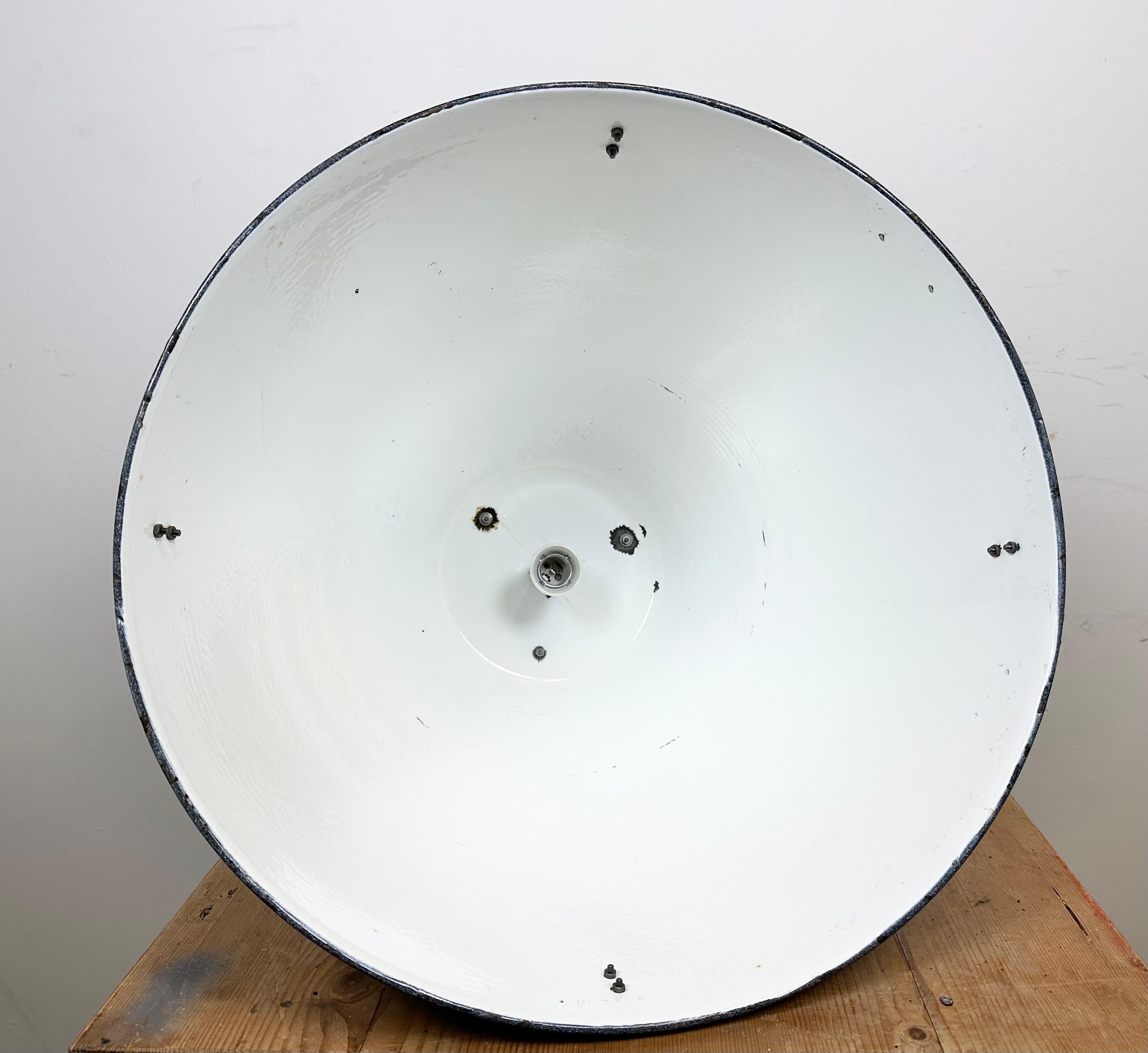 Large Grey Enamel Industrial Factory Lamp from Elektrosvit, 1960s For Sale 11