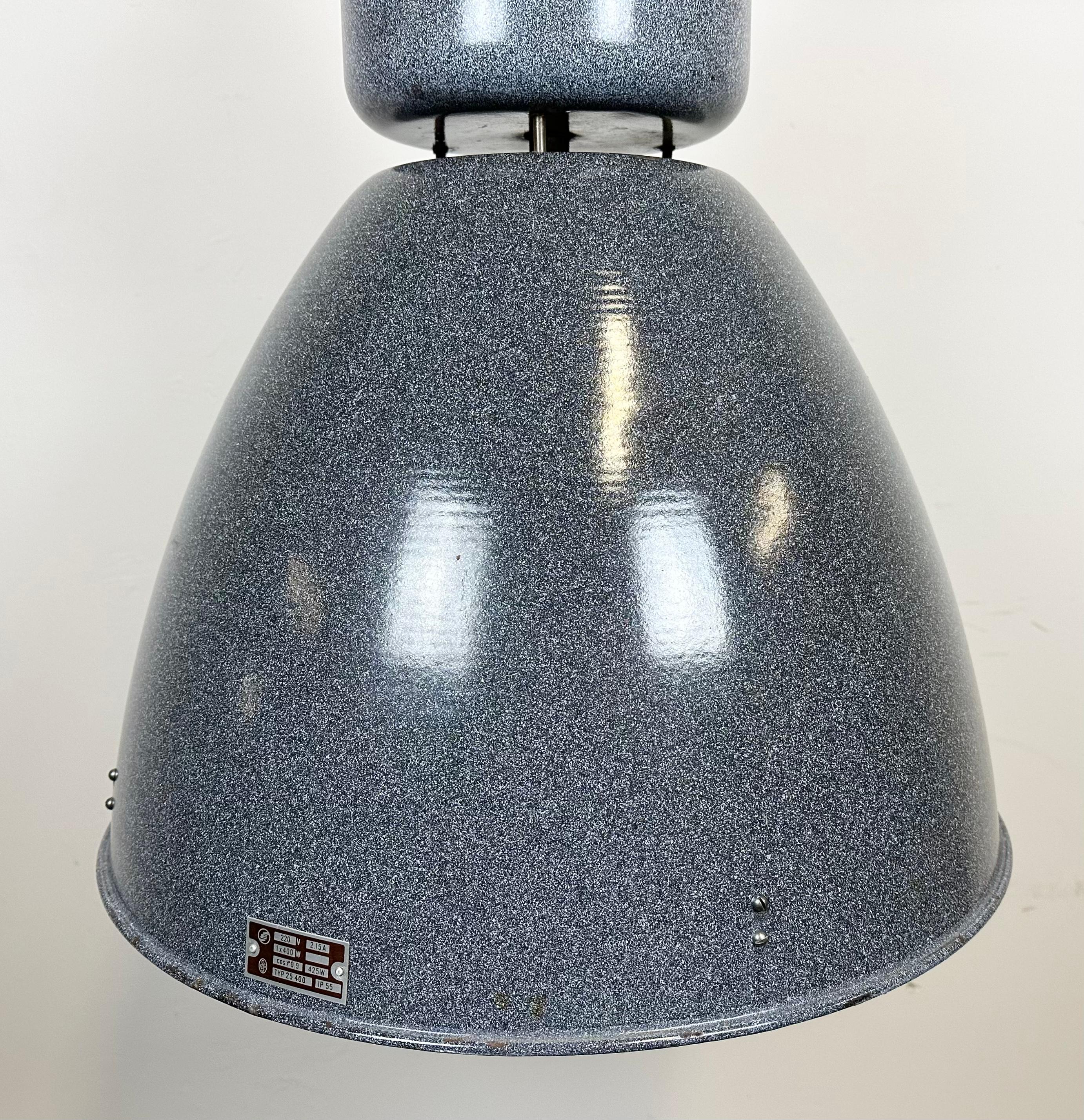 20th Century Large Grey Enamel Industrial Factory Lamp from Elektrosvit, 1960s For Sale