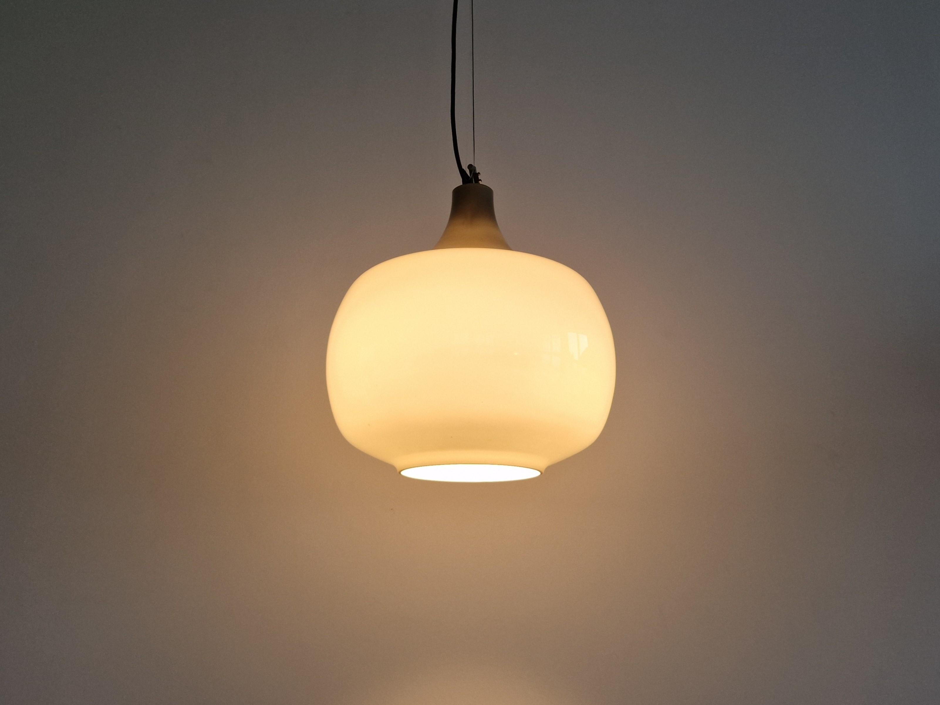 Mid-20th Century Large grey glass pendant lamp by Paolo Venini for Venini, Italy 1960's For Sale