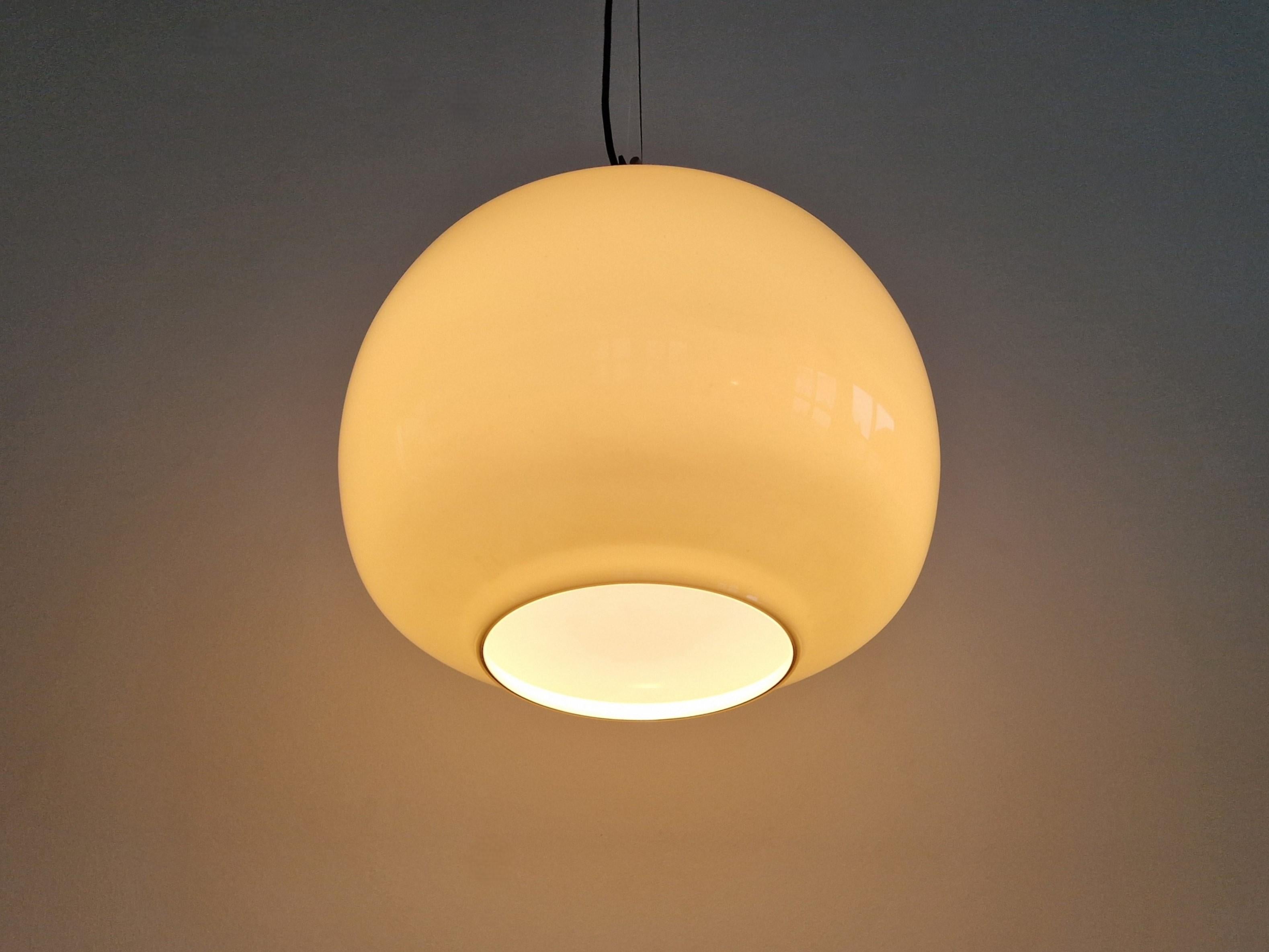 Large grey glass pendant lamp by Paolo Venini for Venini, Italy 1960's For Sale 1