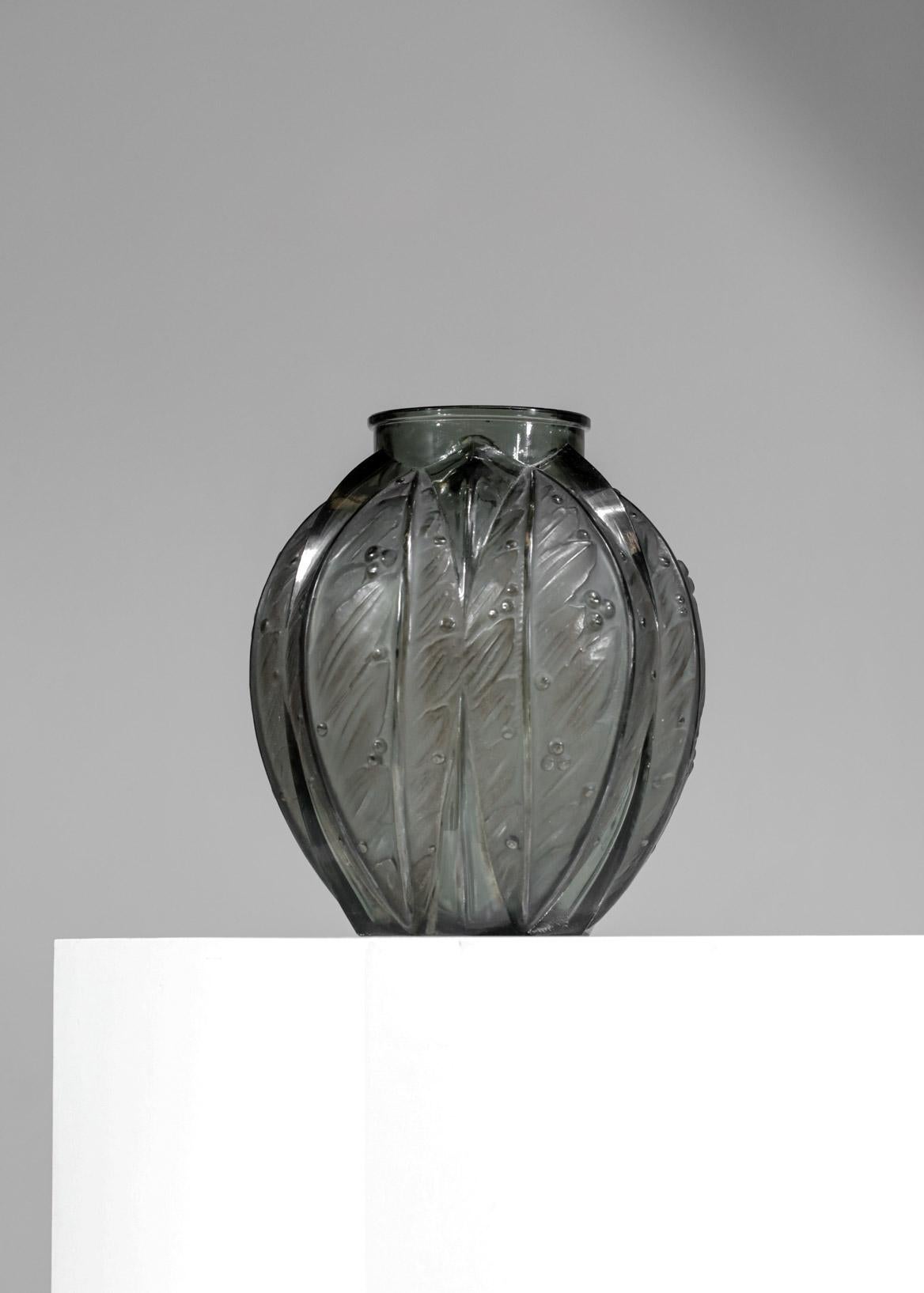 Large Grey Glass Vase by Verlys from the 1940s 3