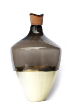 Large Grey India Vessel II, Pia Wüstenberg