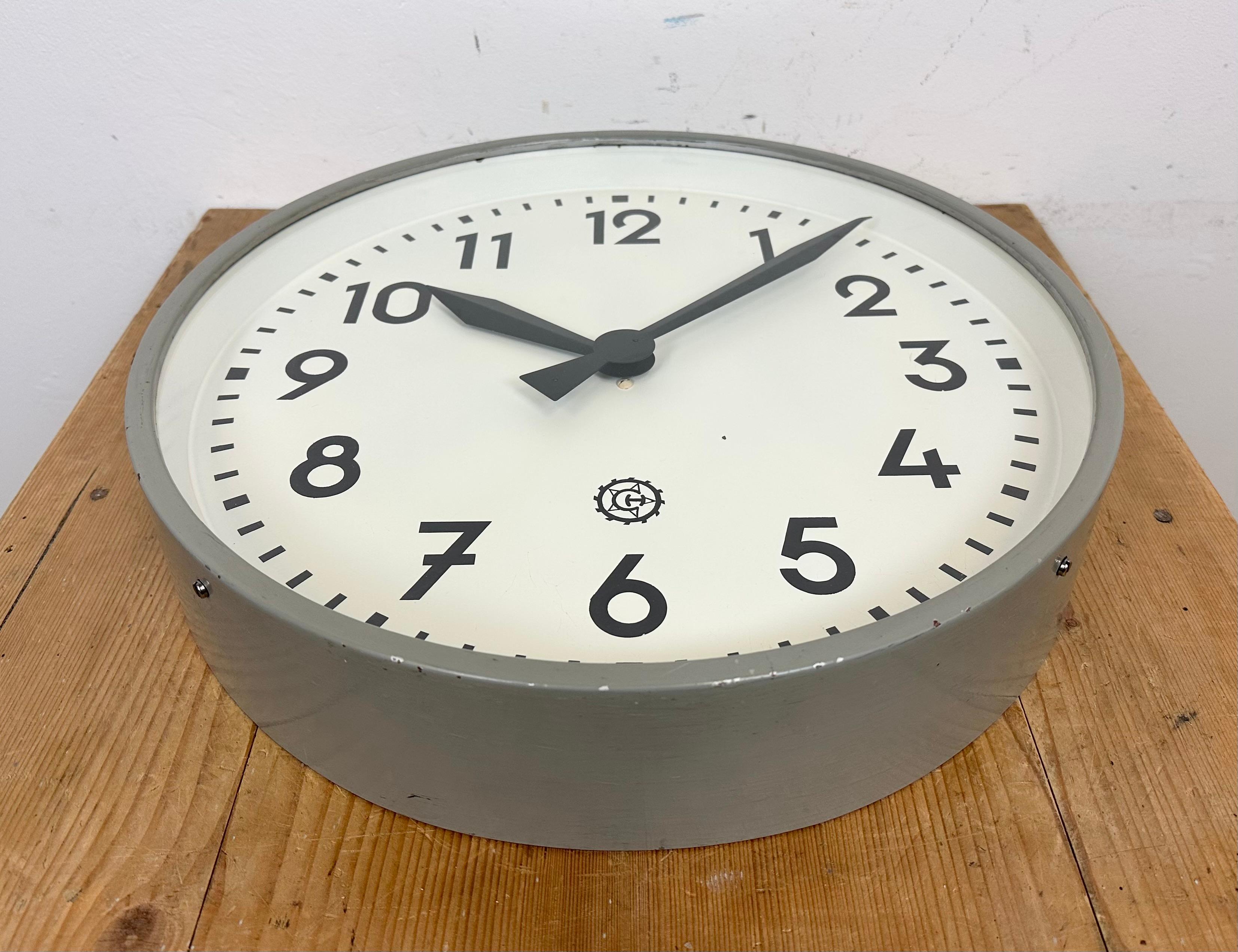 Large Grey Industrial Factory Wall Clock from Chronotechna, 1950s 1