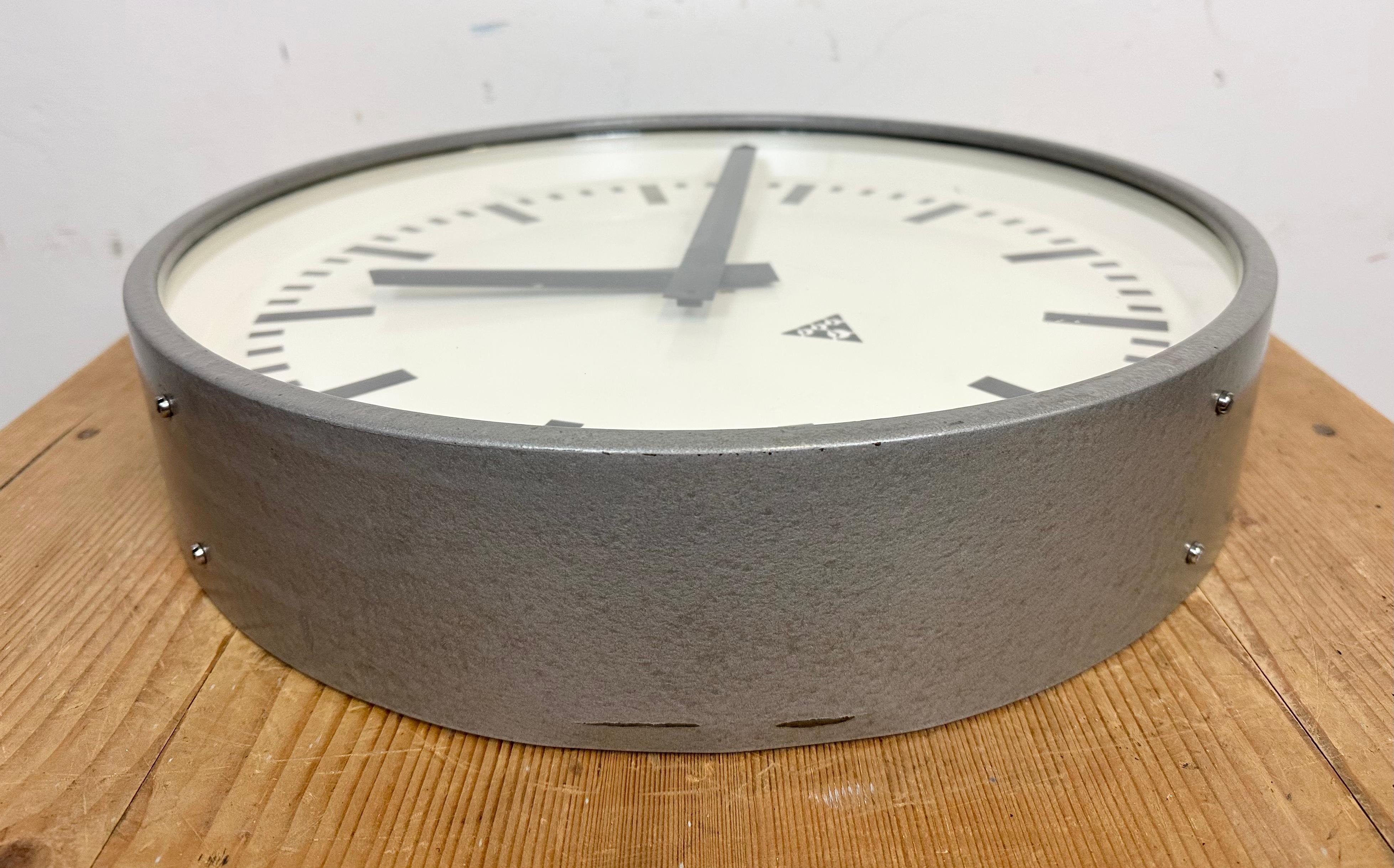 Large Grey Industrial Factory Wall Clock from Pragotron, 1960s 7