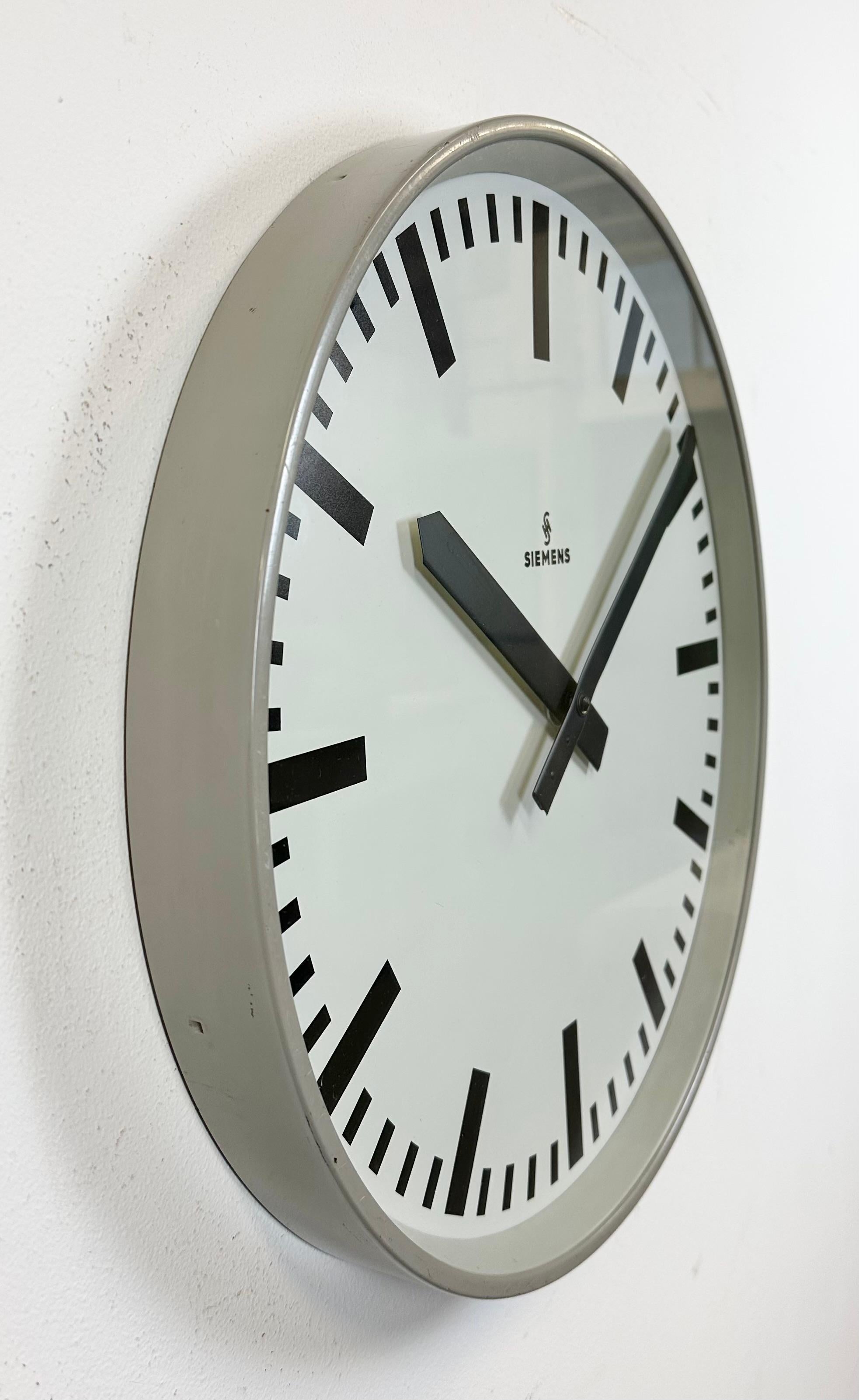 Late 20th Century Large Grey Industrial Factory Wall Clock from Siemens, 1970s
