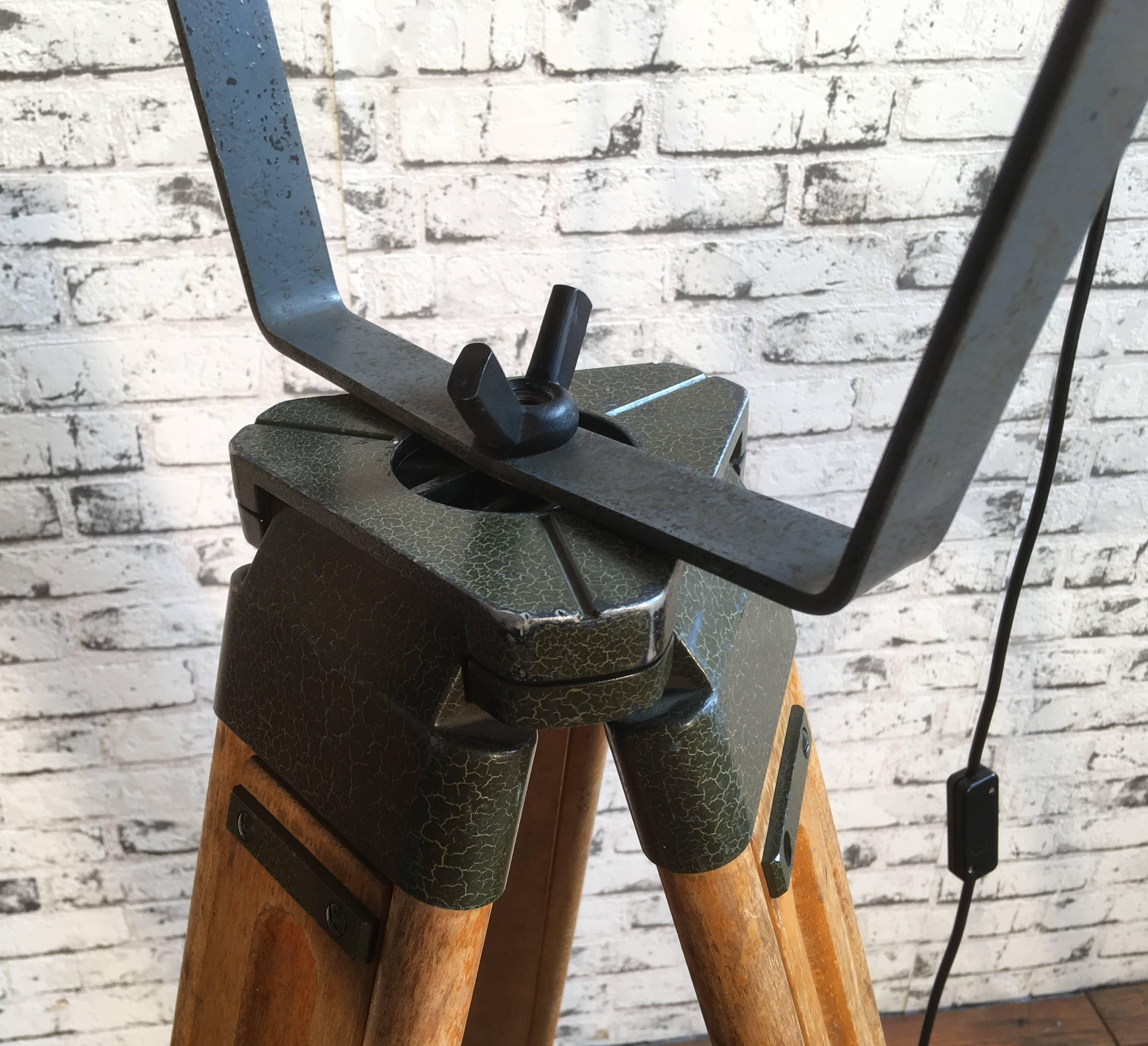 Large Grey Industrial Spotlight on Wooden Tripod For Sale 1