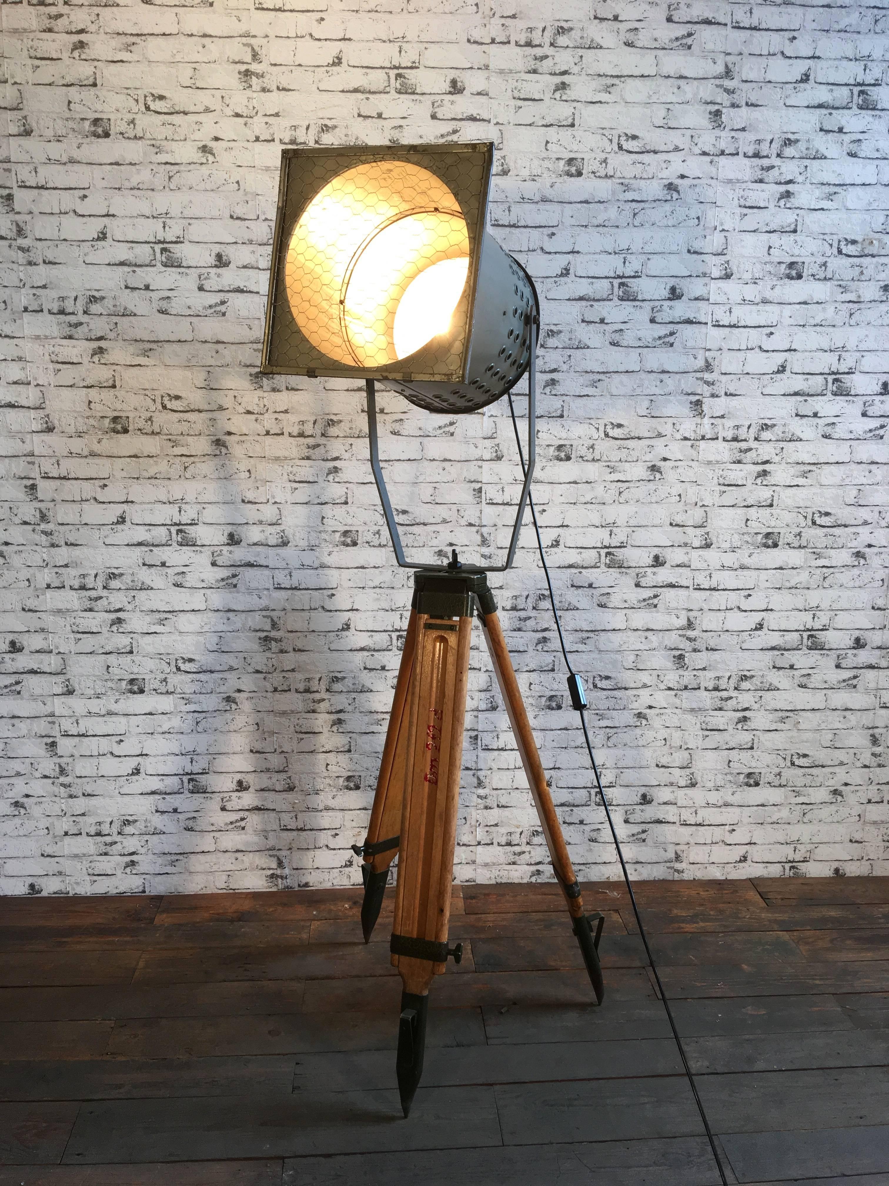 Large Grey Industrial Spotlight on Wooden Tripod For Sale 3