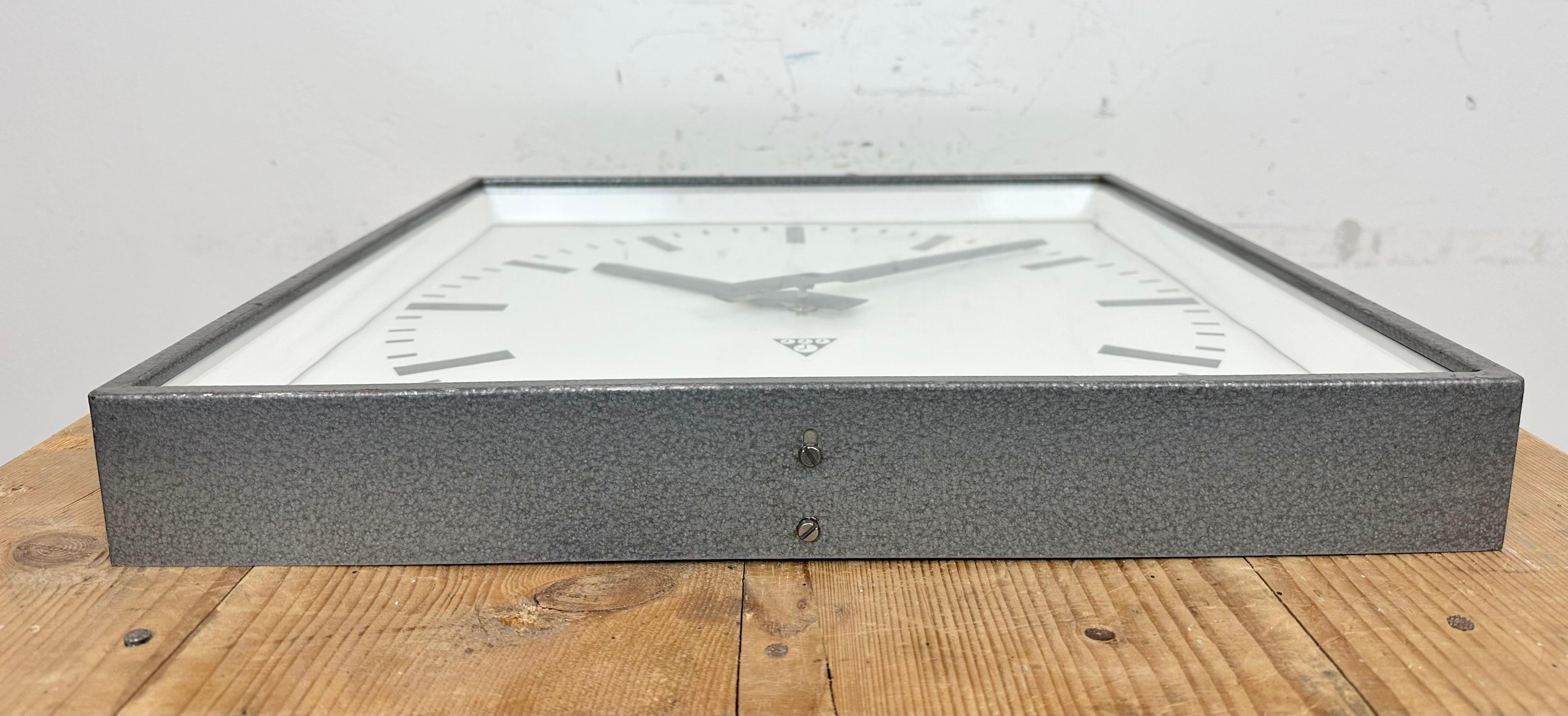 Large Grey Industrial Square Wall Clock from Pragotron, 1970s For Sale 5