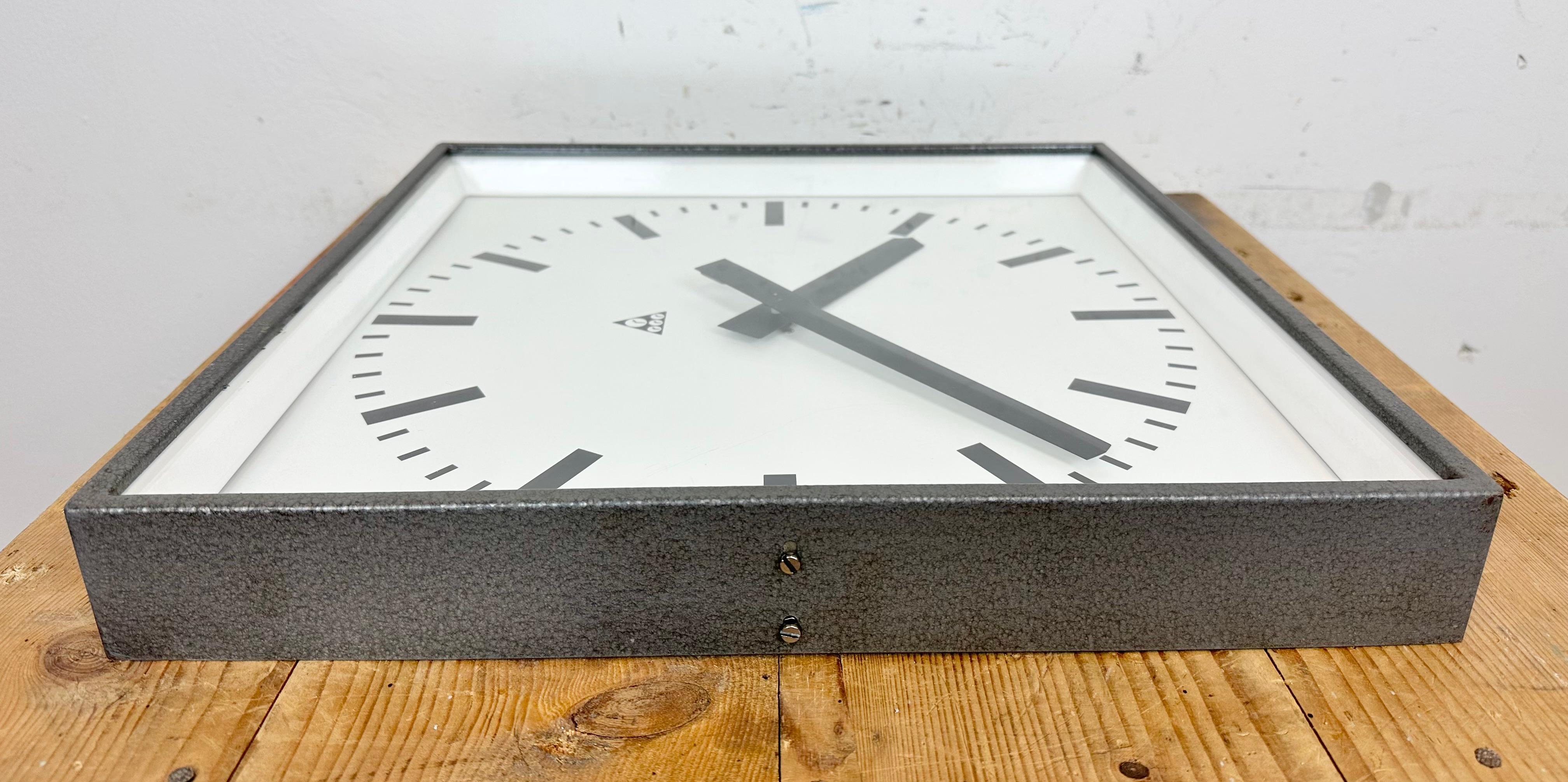 Large Grey Industrial Square Wall Clock from Pragotron, 1970s For Sale 7