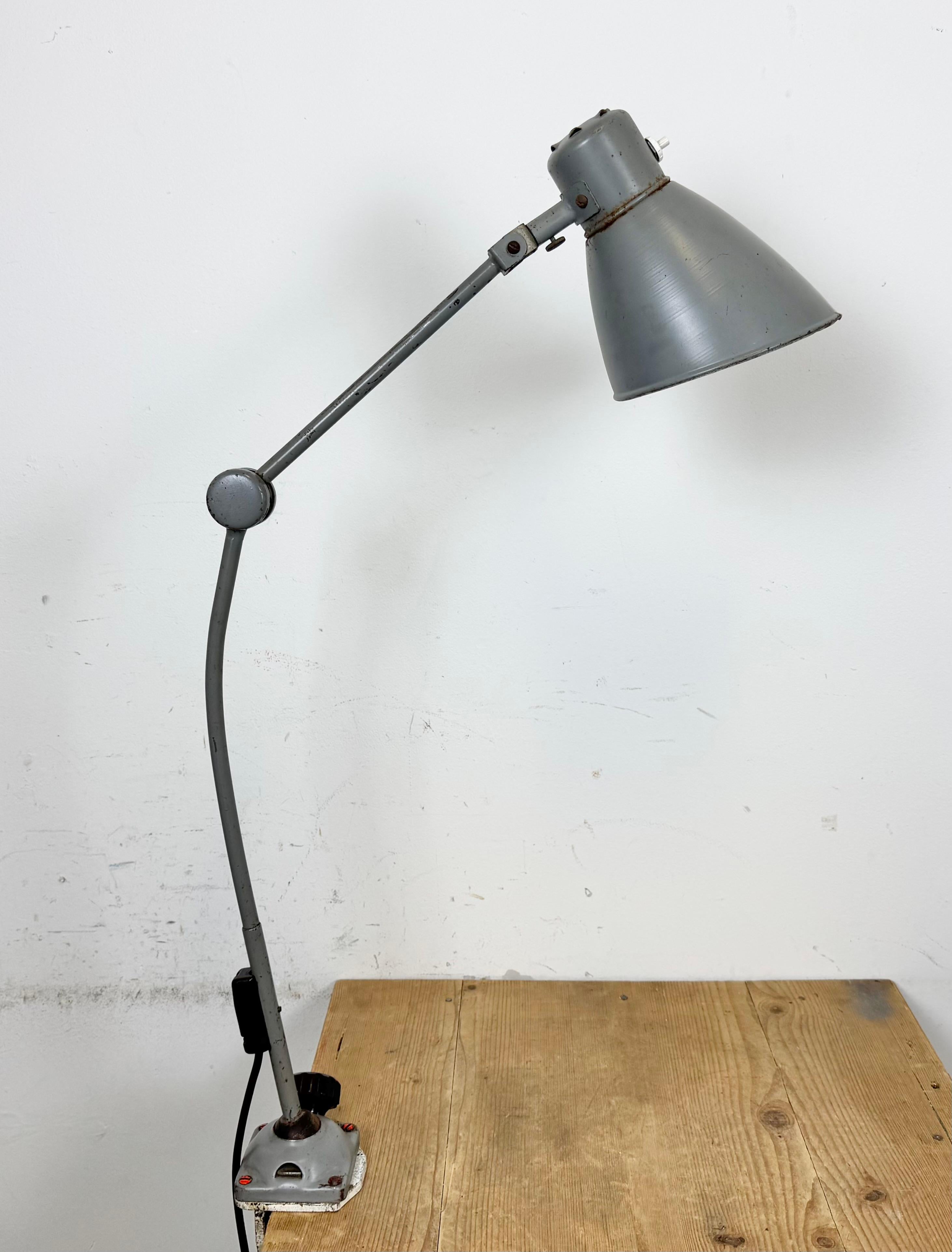 Large Grey Industrial Workshop Table Lamp, 1960s For Sale 5