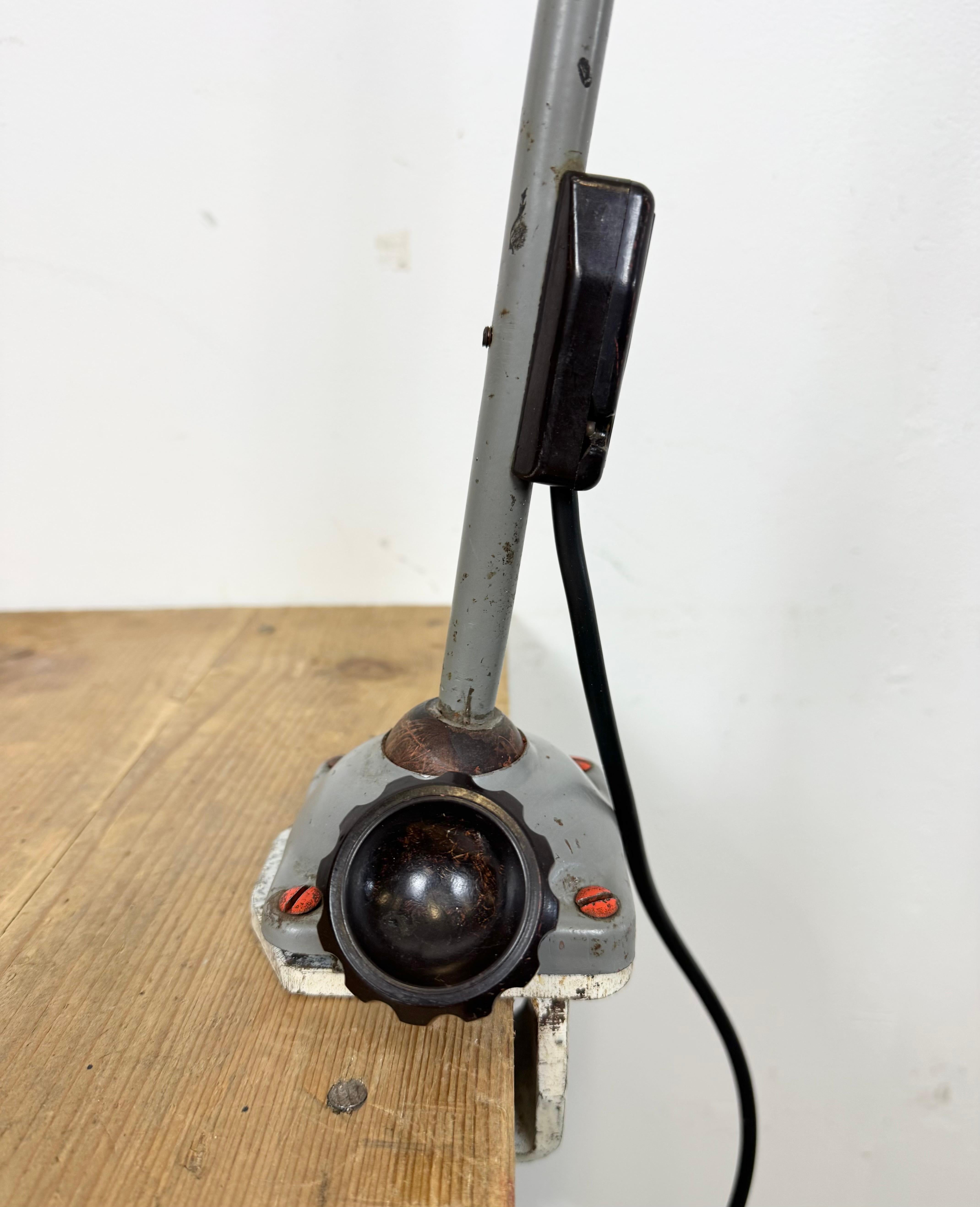 Large Grey Industrial Workshop Table Lamp, 1960s In Good Condition For Sale In Kojetice, CZ