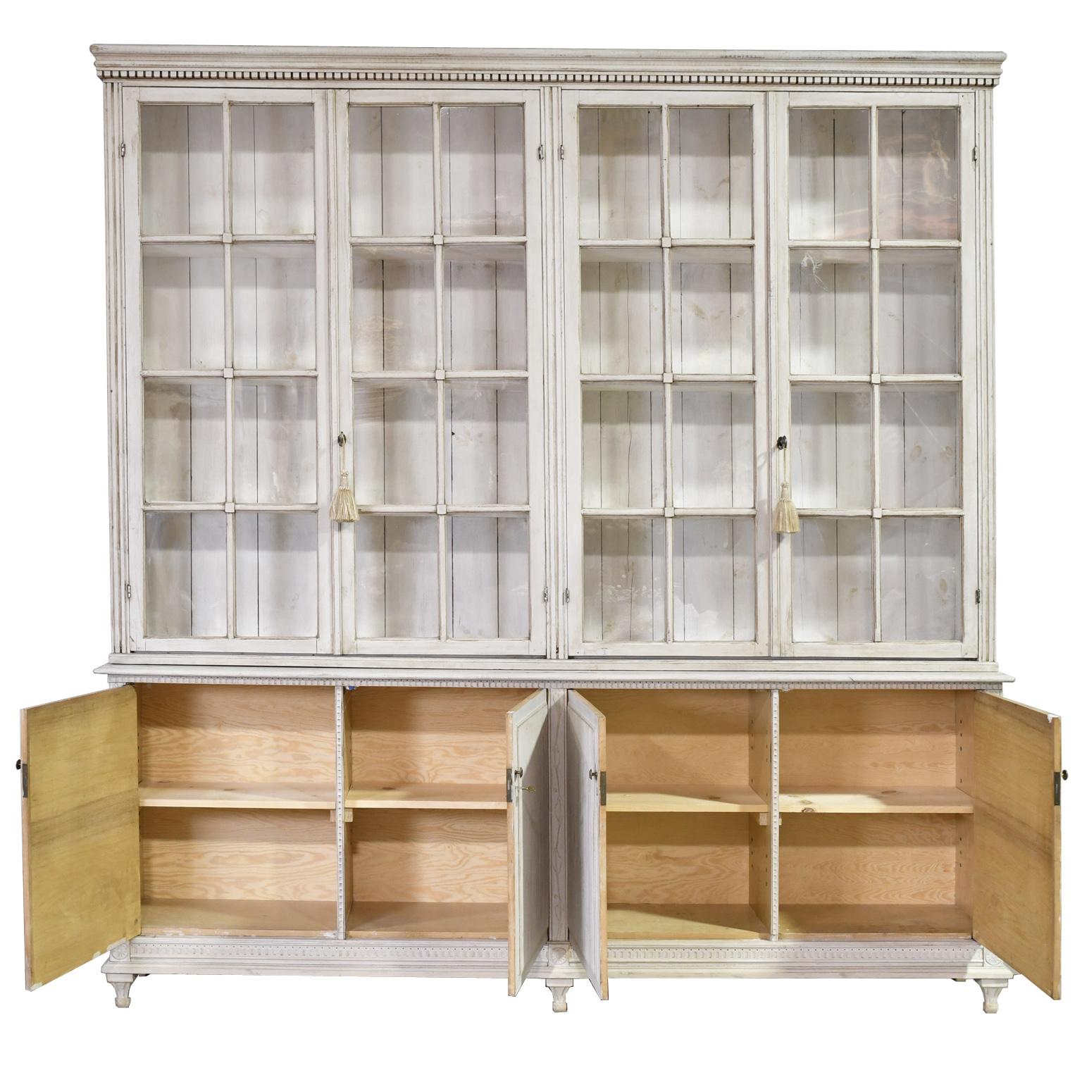 20th Century Grey-Painted Gustavian-Style Glass-Front Bookcase Cabinet, Sweden 5