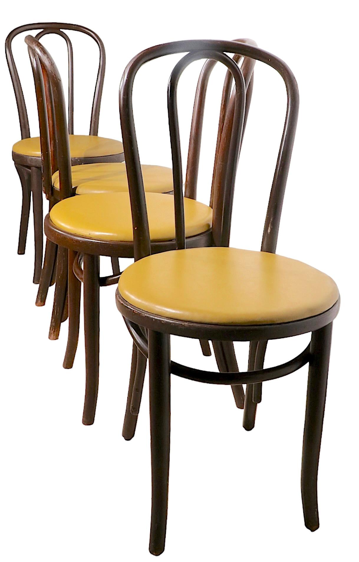 Large Group of 10 Cafe, Bistro, Dining Chairs att. to Thonet In Good Condition In New York, NY