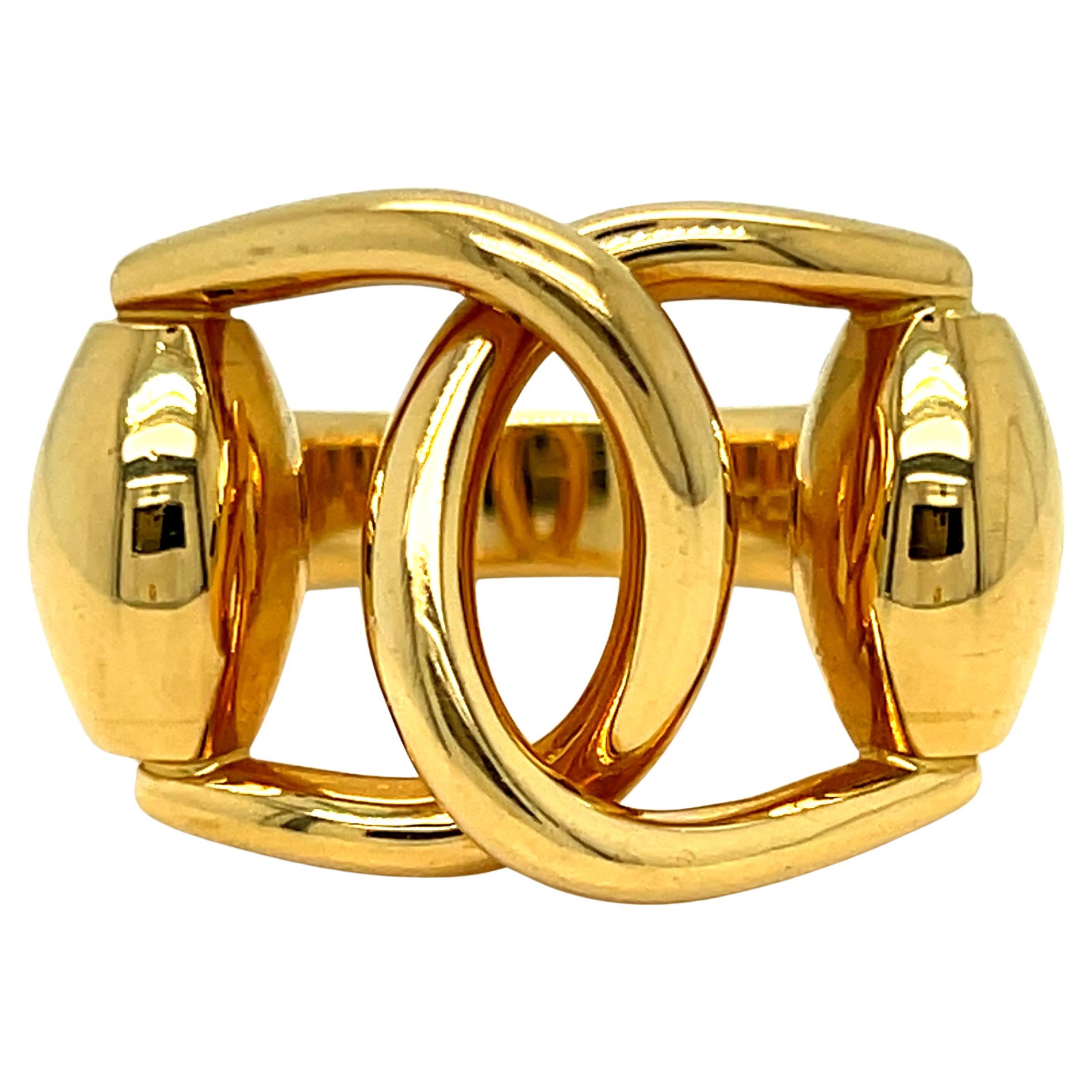 Large GUCCI Vintage Horsebit 18K Yellow Gold Ring.