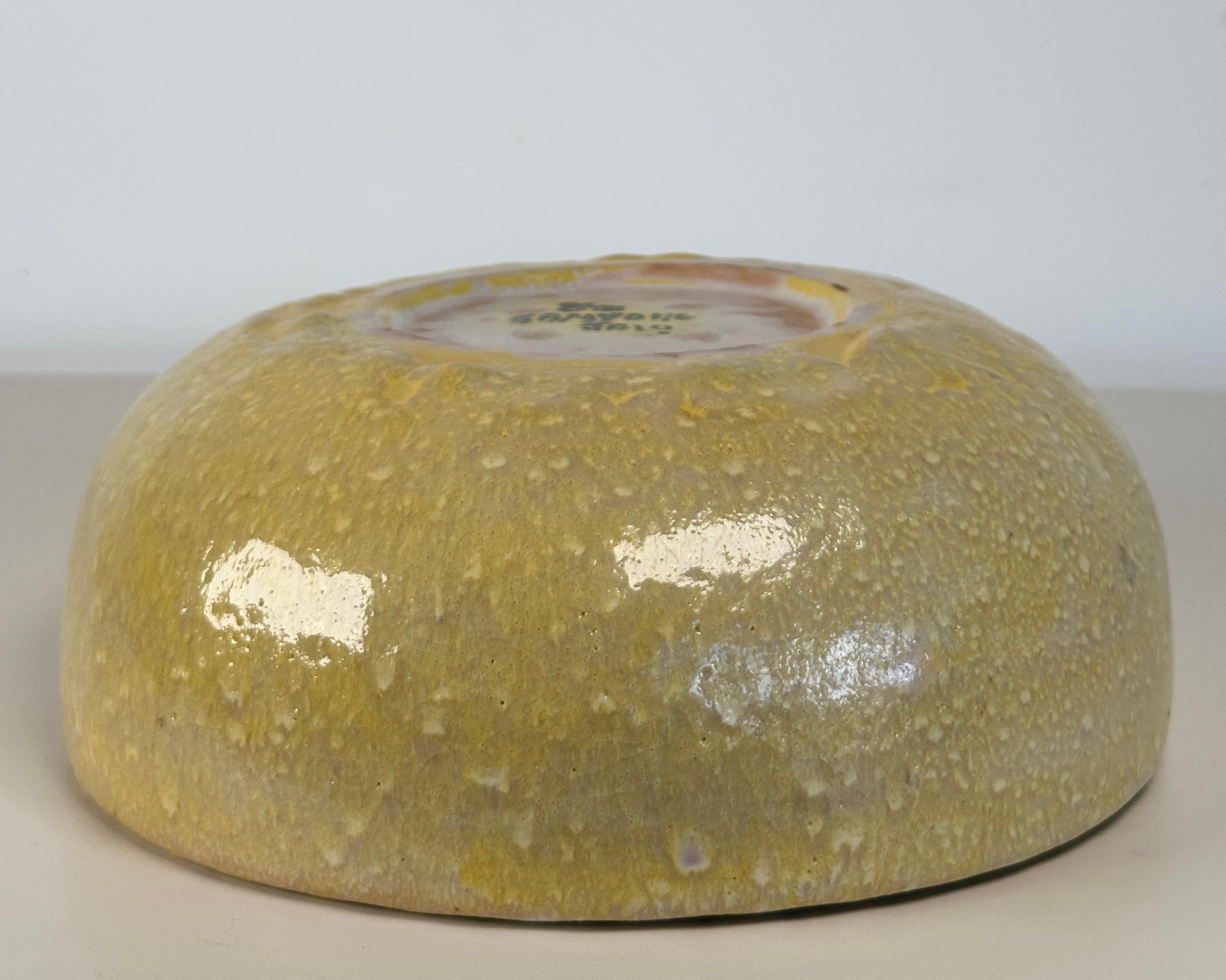 Grande ciotola di Guido Gambone, centrotavola in ceramica italiana In condizioni buone in vendita a Greensboro, NC