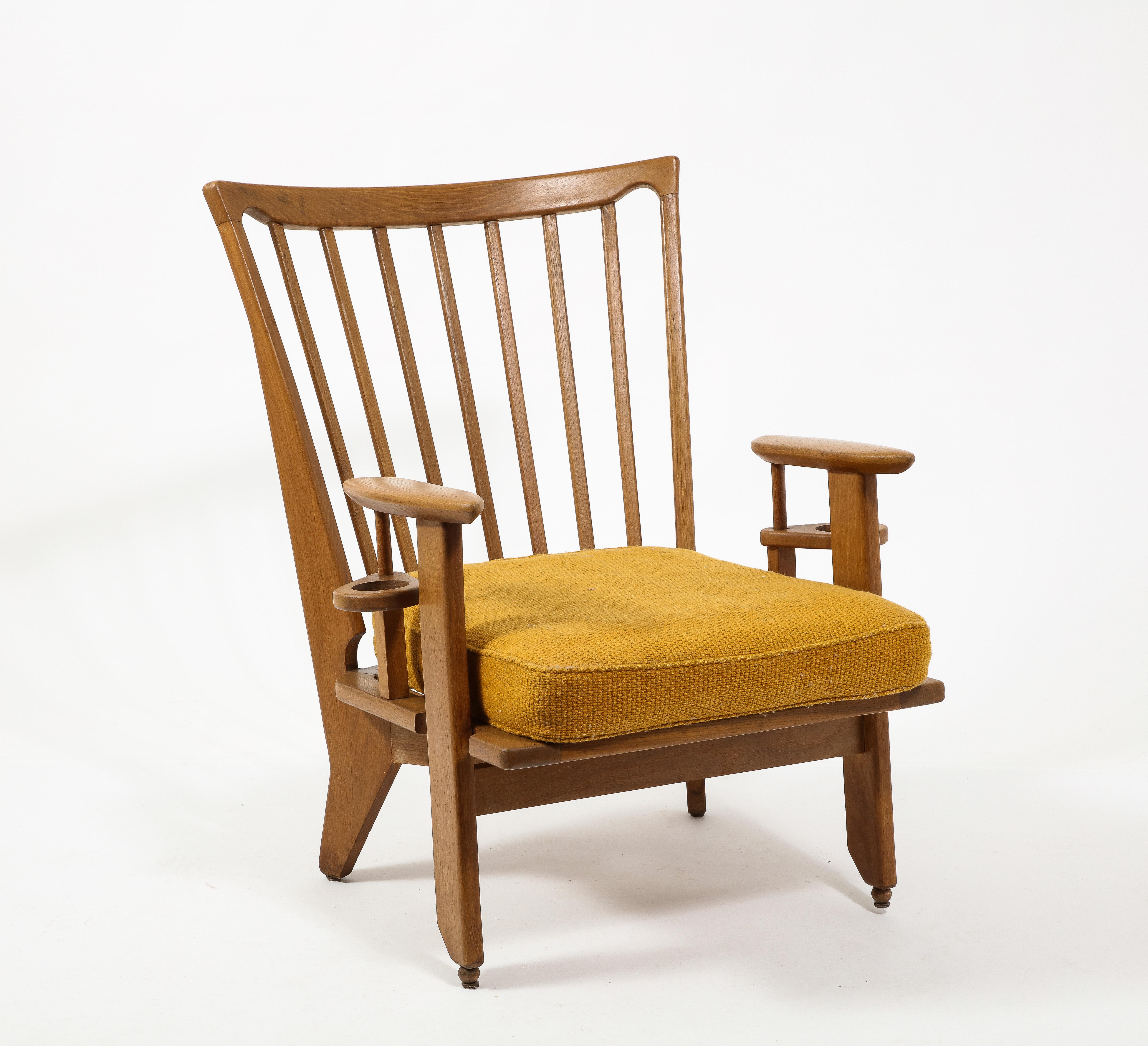 Grands fauteuils Guillerme & Chambron en chêne et laine, France années 1960 en vente 11