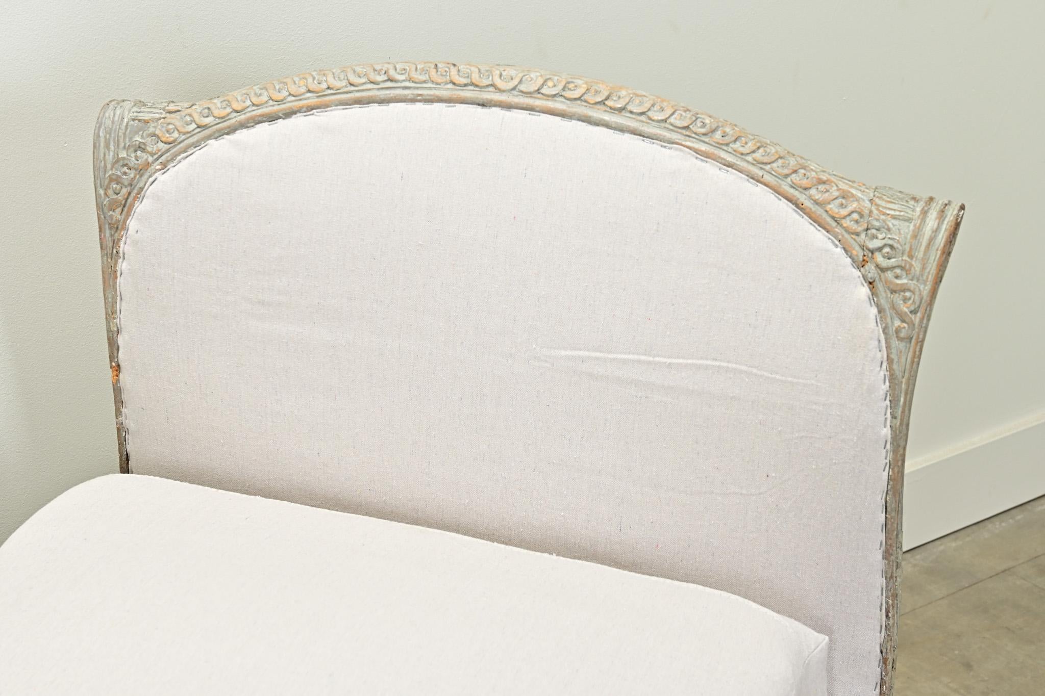 Large Gustavian 18th Century Painted Daybed en venta 6