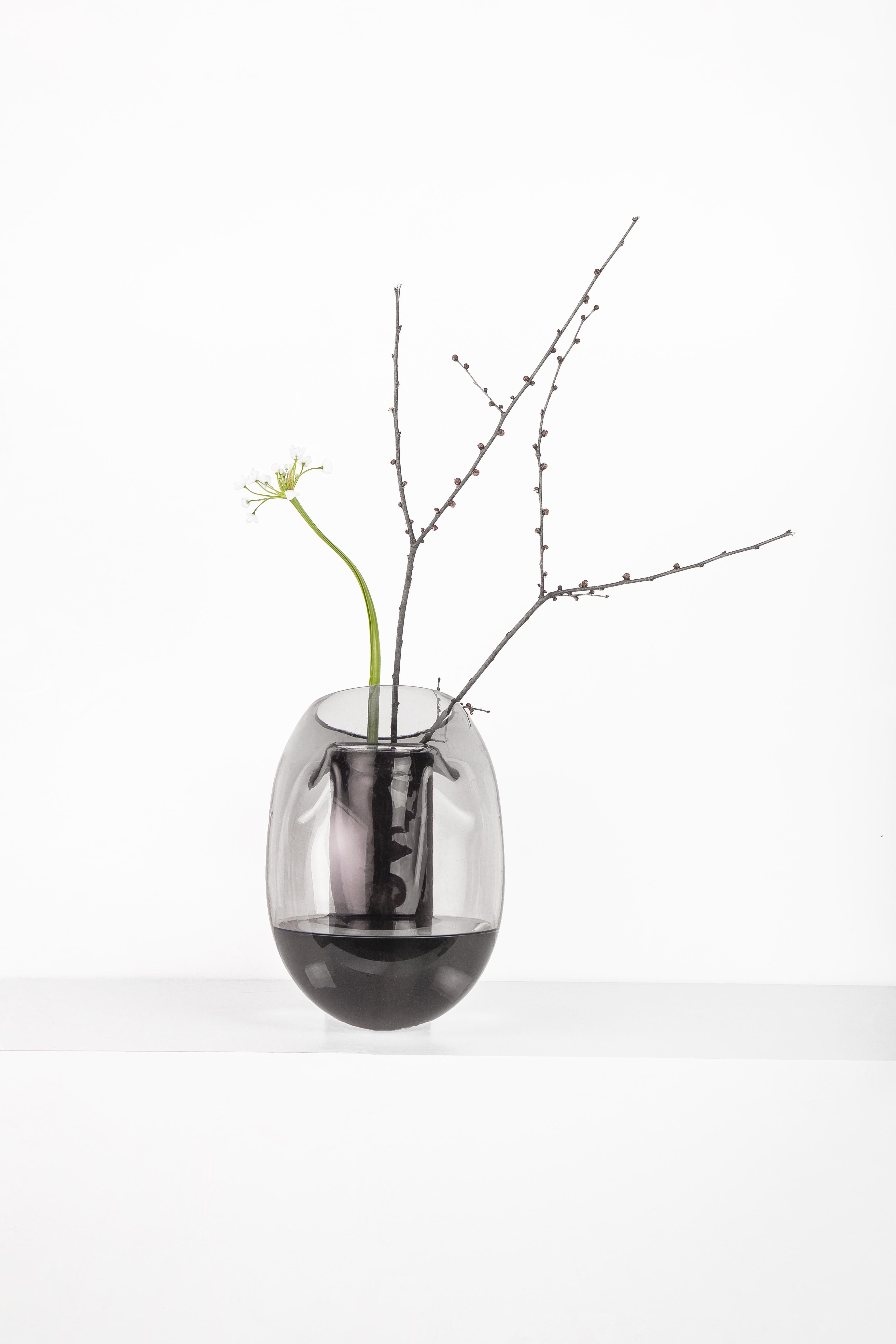 Ucraino Vaso grande Gutta Boom CS3 di NOOM in vendita
