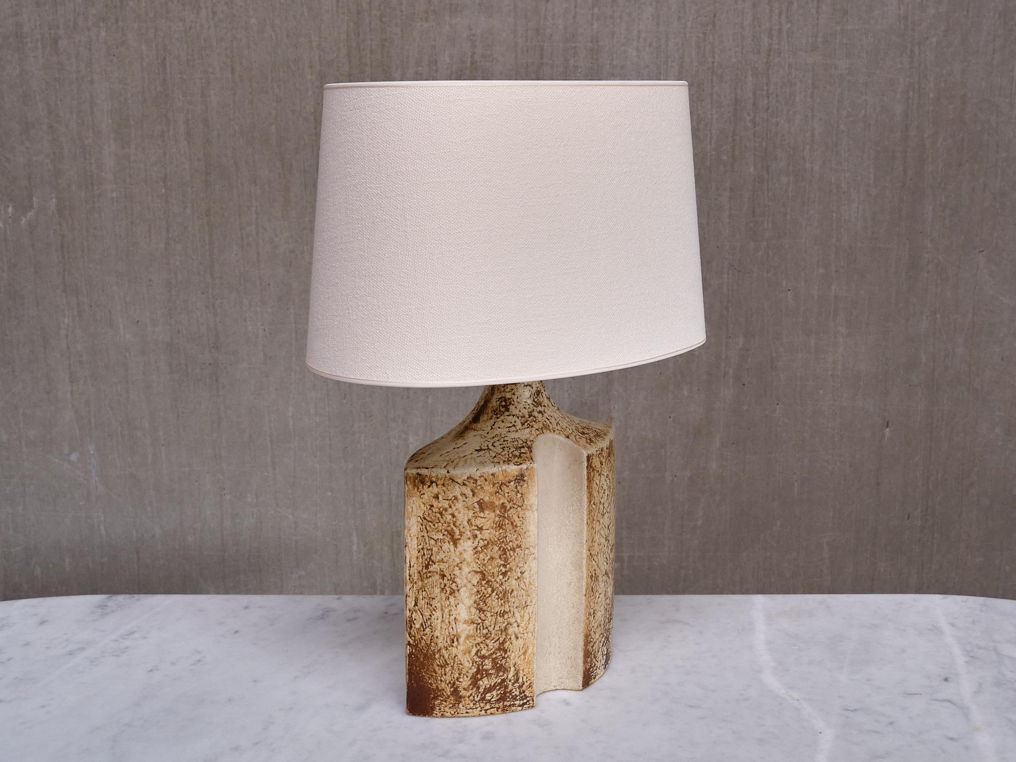 Scandinavo moderno Grande lampada da tavolo Haico Nietzsche in ceramica, Søholm Stentøj, Danimarca, anni '60 in vendita