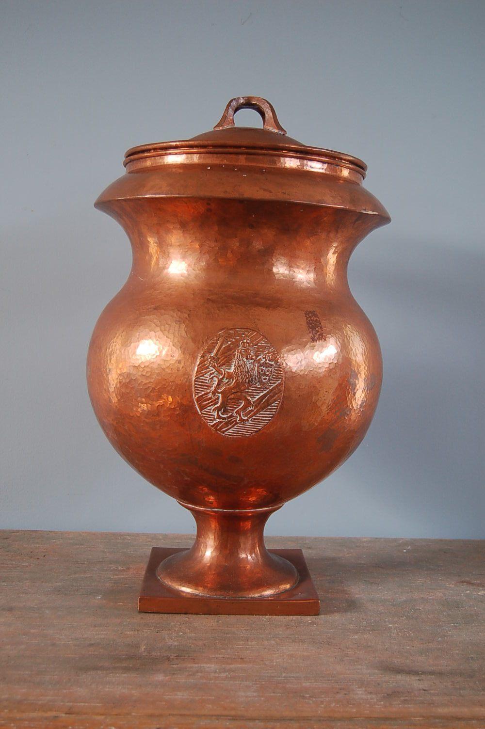 Exceptional, large Swedish hammered copper covered urn with lion / coat of arms with tre kronor (3 crowns) the Swedish national emblem, origin: Sweden, circa 1820.