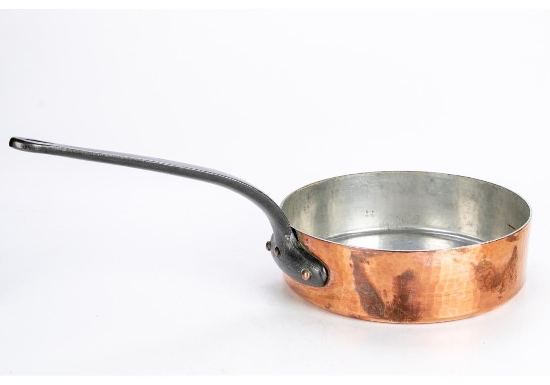 Country Large Hammered Copper Sauce Pan For Sale