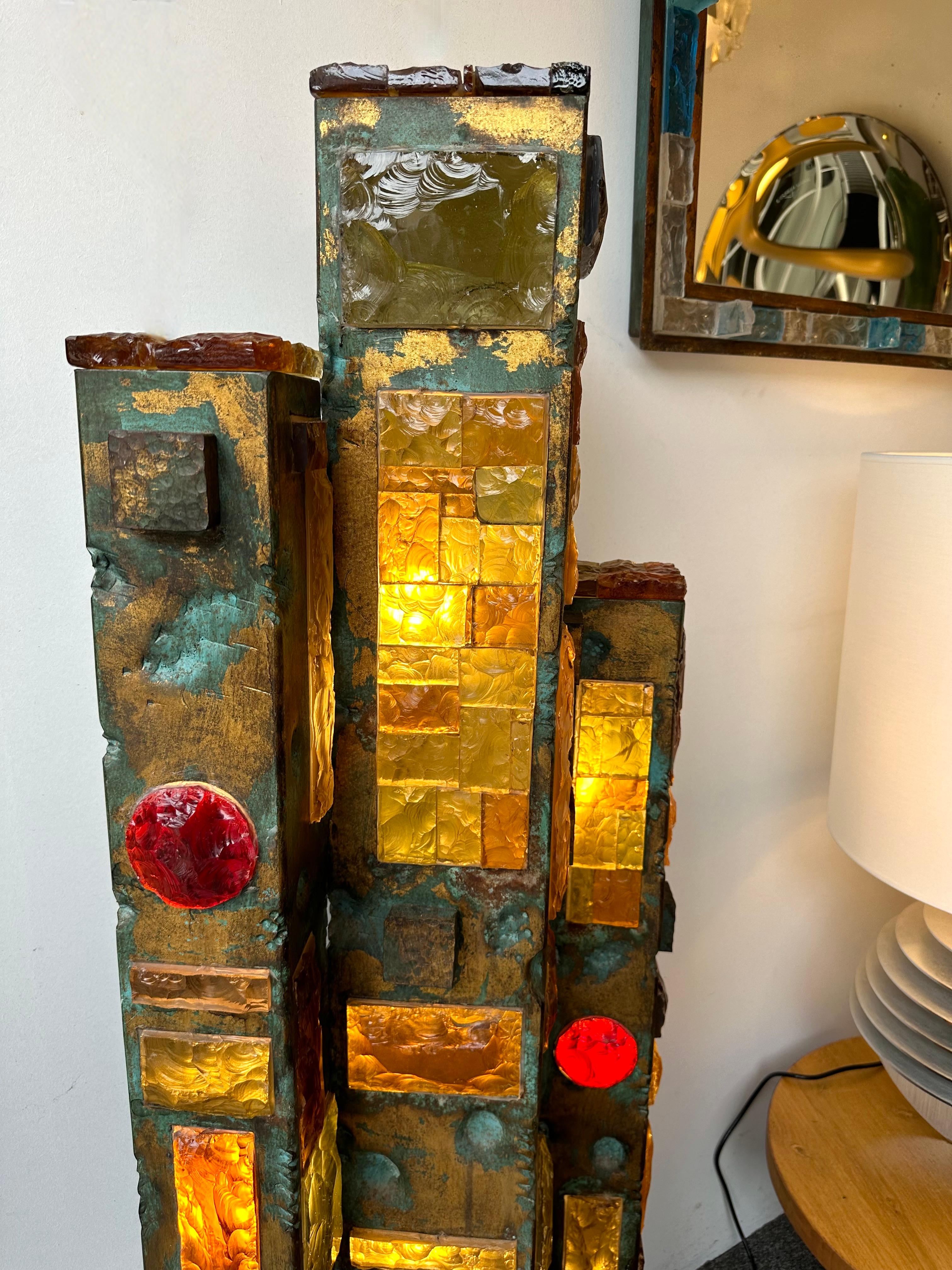 Large Hammered Glass Gilt Wrought Iron Floor Lamp by Longobard, Italy 1970s In Good Condition In SAINT-OUEN, FR