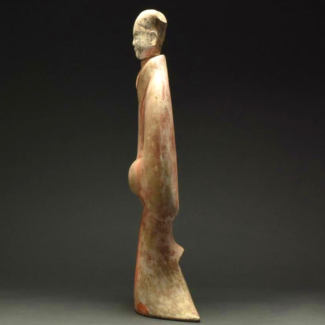 Grande figurine de dame de cour en terre cuite de la dynastie Han testée TL en vente 4