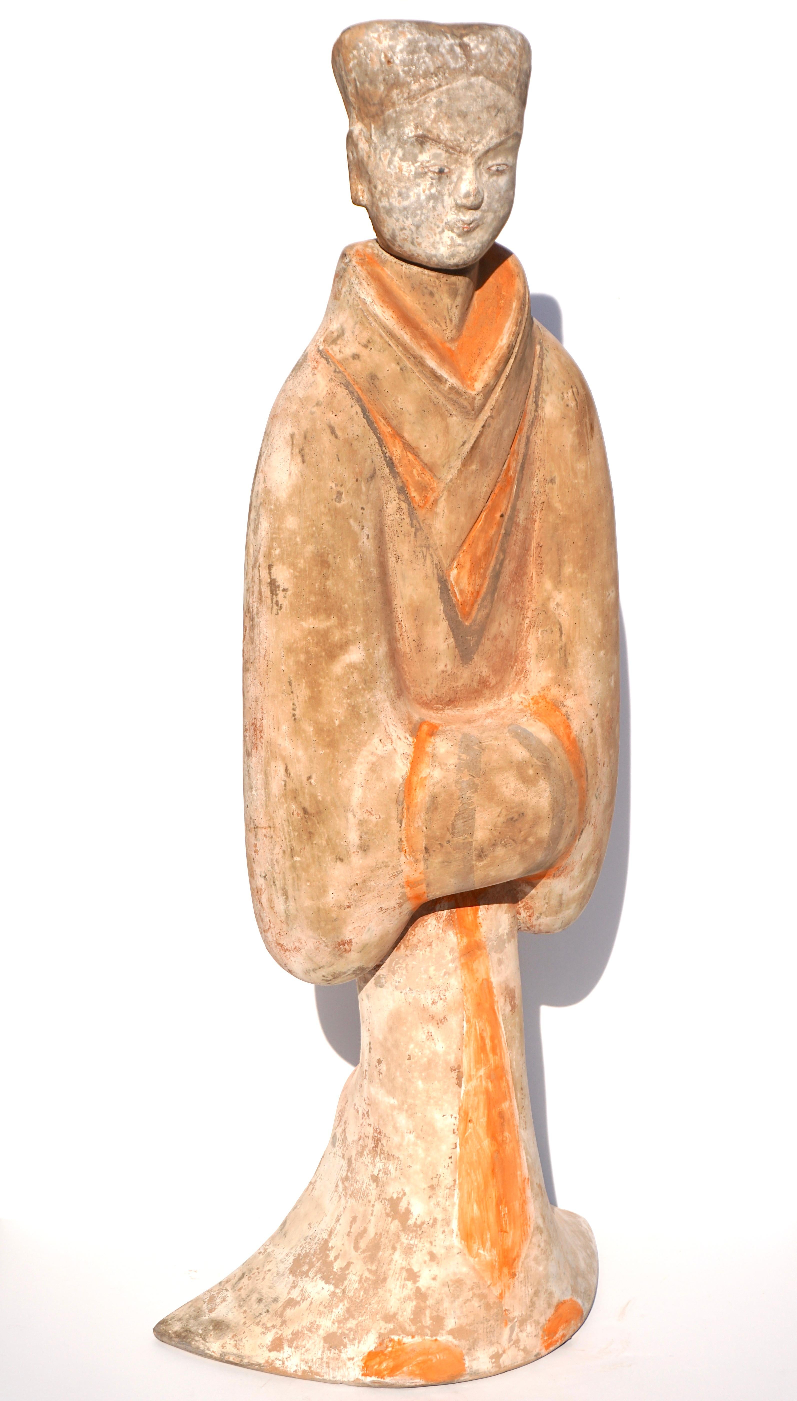 Fait main Grande figurine de dame de cour en terre cuite de la dynastie Han testée TL en vente