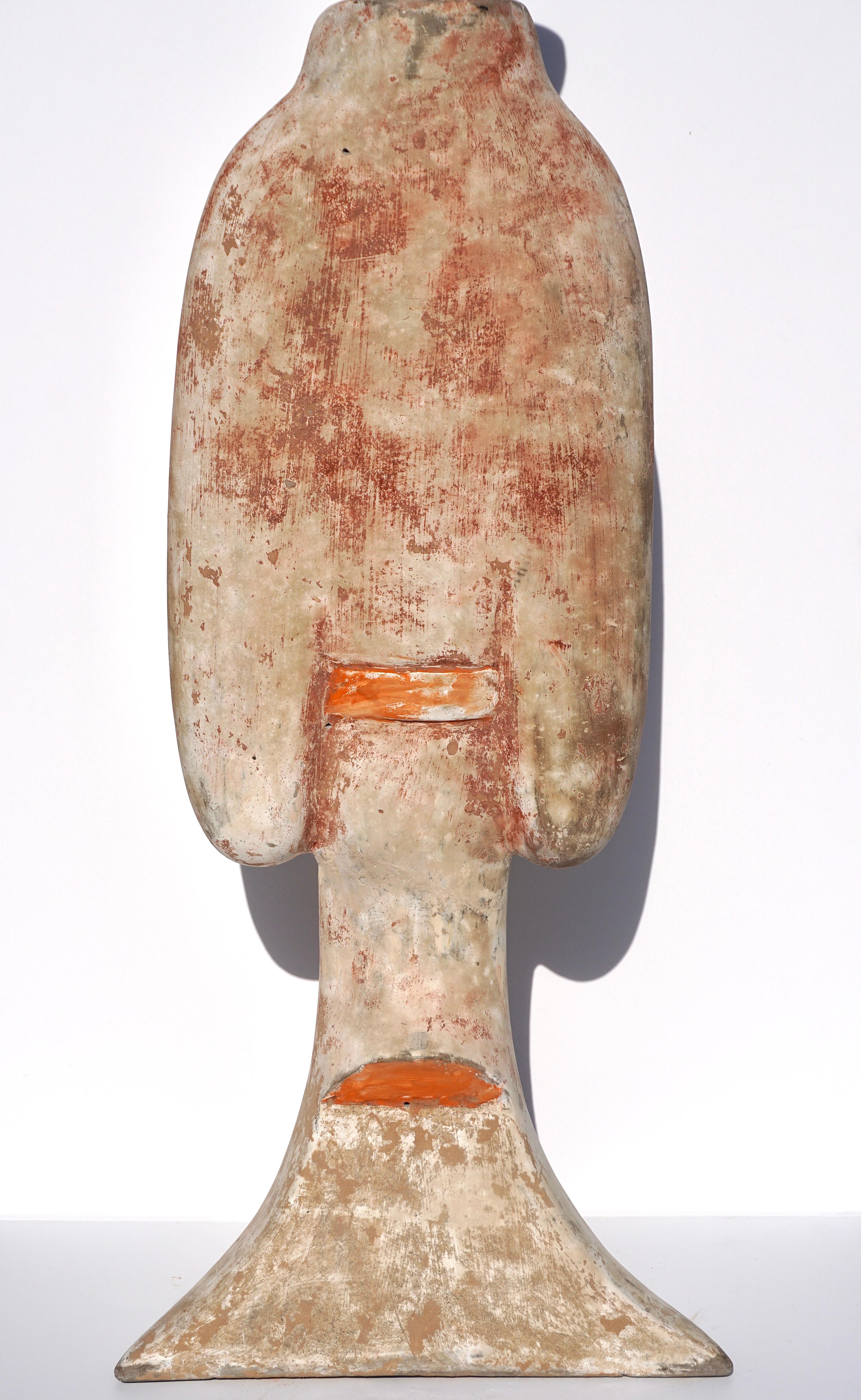 XVIIIe siècle et antérieur Grande figurine de dame de cour en terre cuite de la dynastie Han testée TL en vente