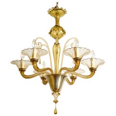 Large Hand-Blown Glass Italian Venetian Chandelier in Classic Murano Style