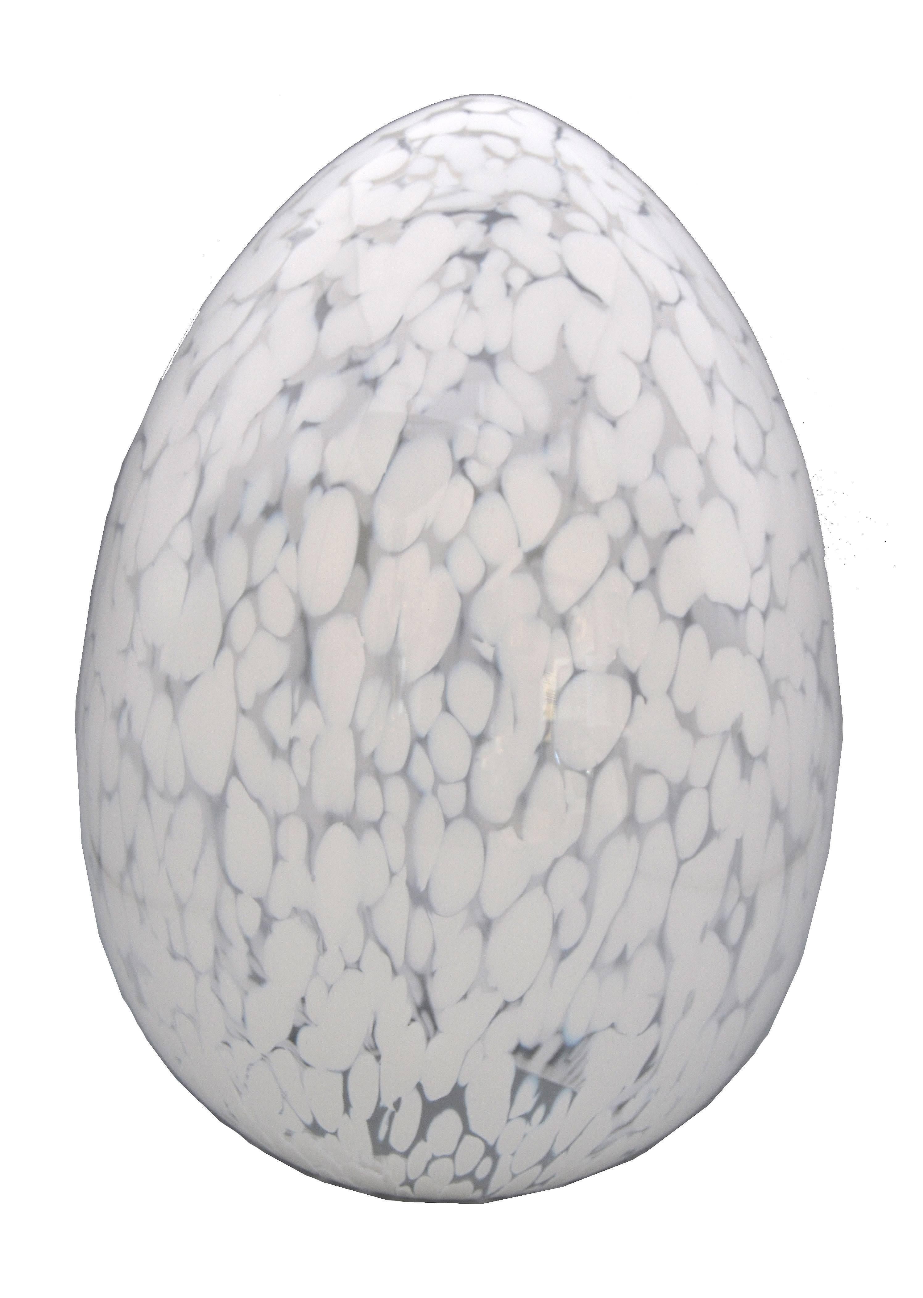 Large hand blown Murano art glass egg sculpture.
Made in Italy.