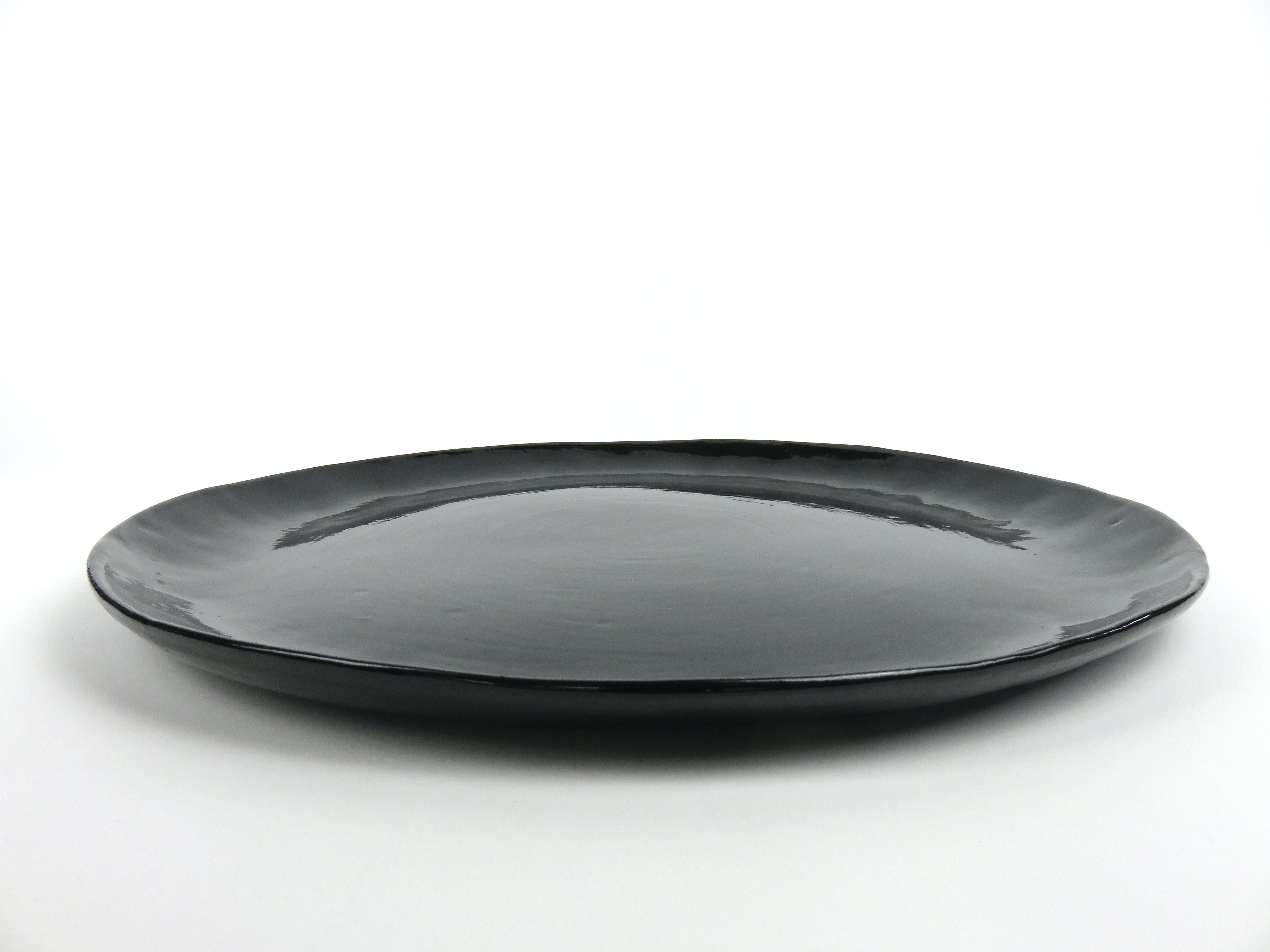 Large Hand Built Ceramic Platter in Black Gloss Glaze In New Condition For Sale In New York, NY