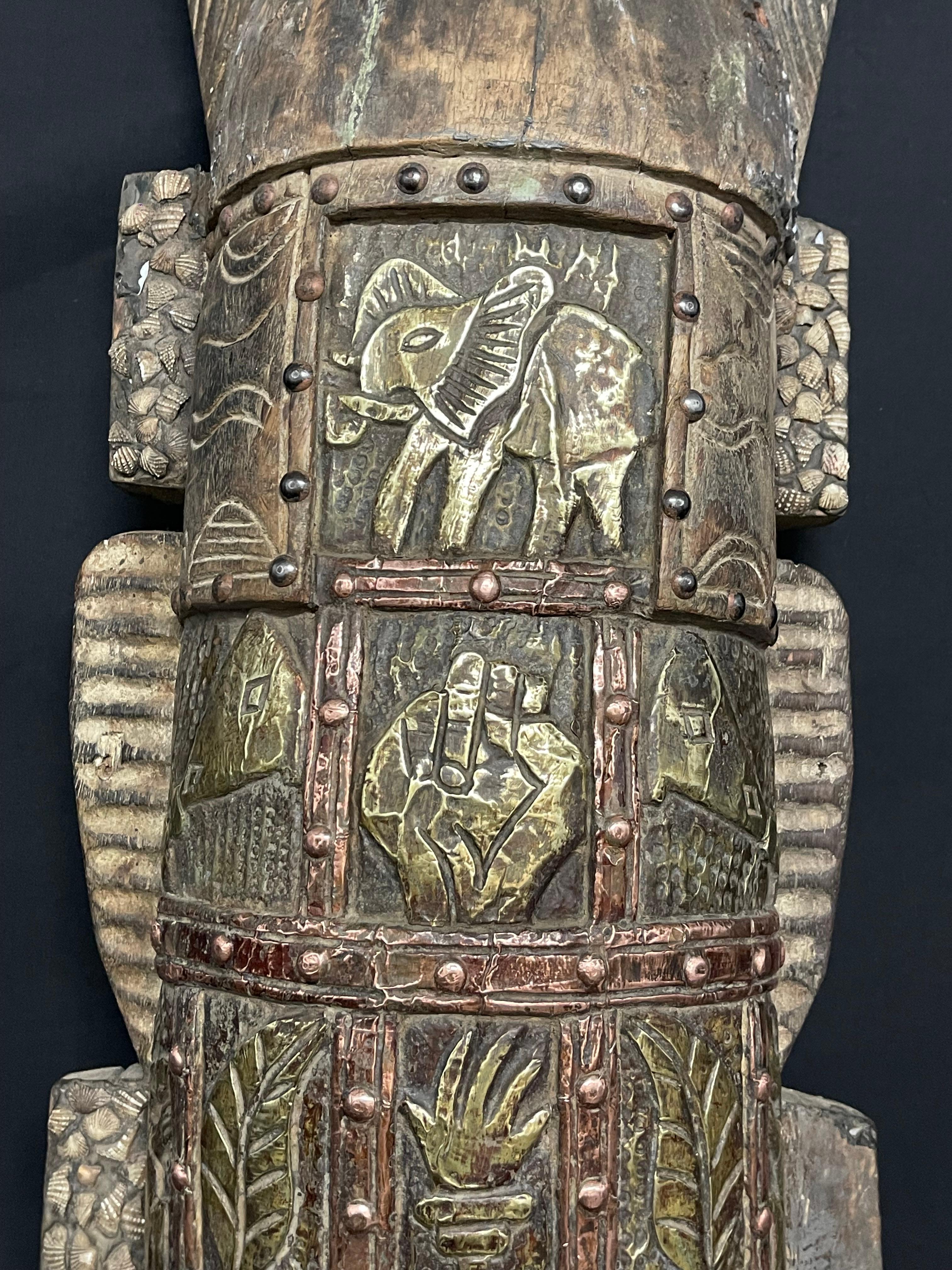 Máscaras tribales grandes de teca africana talladas a mano Indio en venta