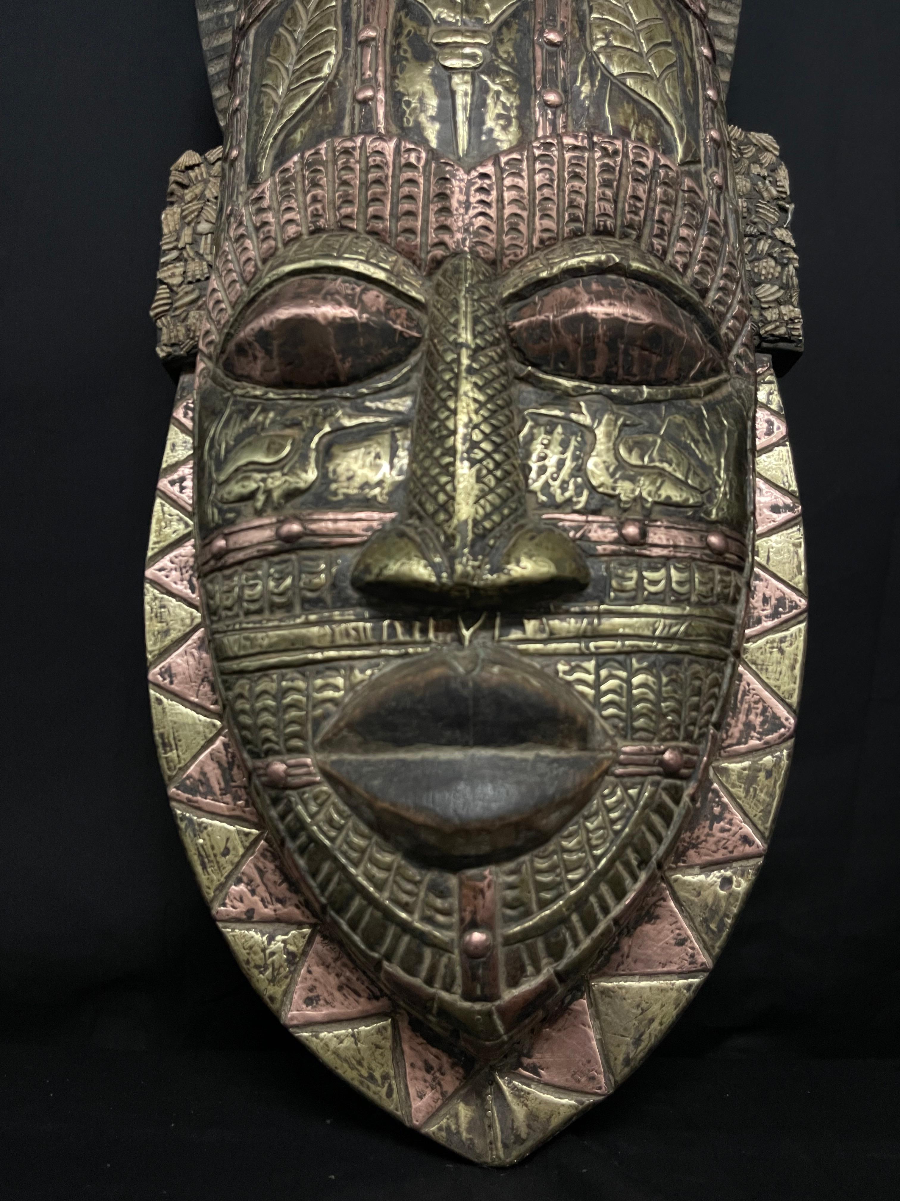 Grandes Máscaras Tribales Africanas de Teca Talladas a Mano Madera en venta