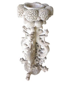 Grande piedistallo con drago birmano intagliato a mano