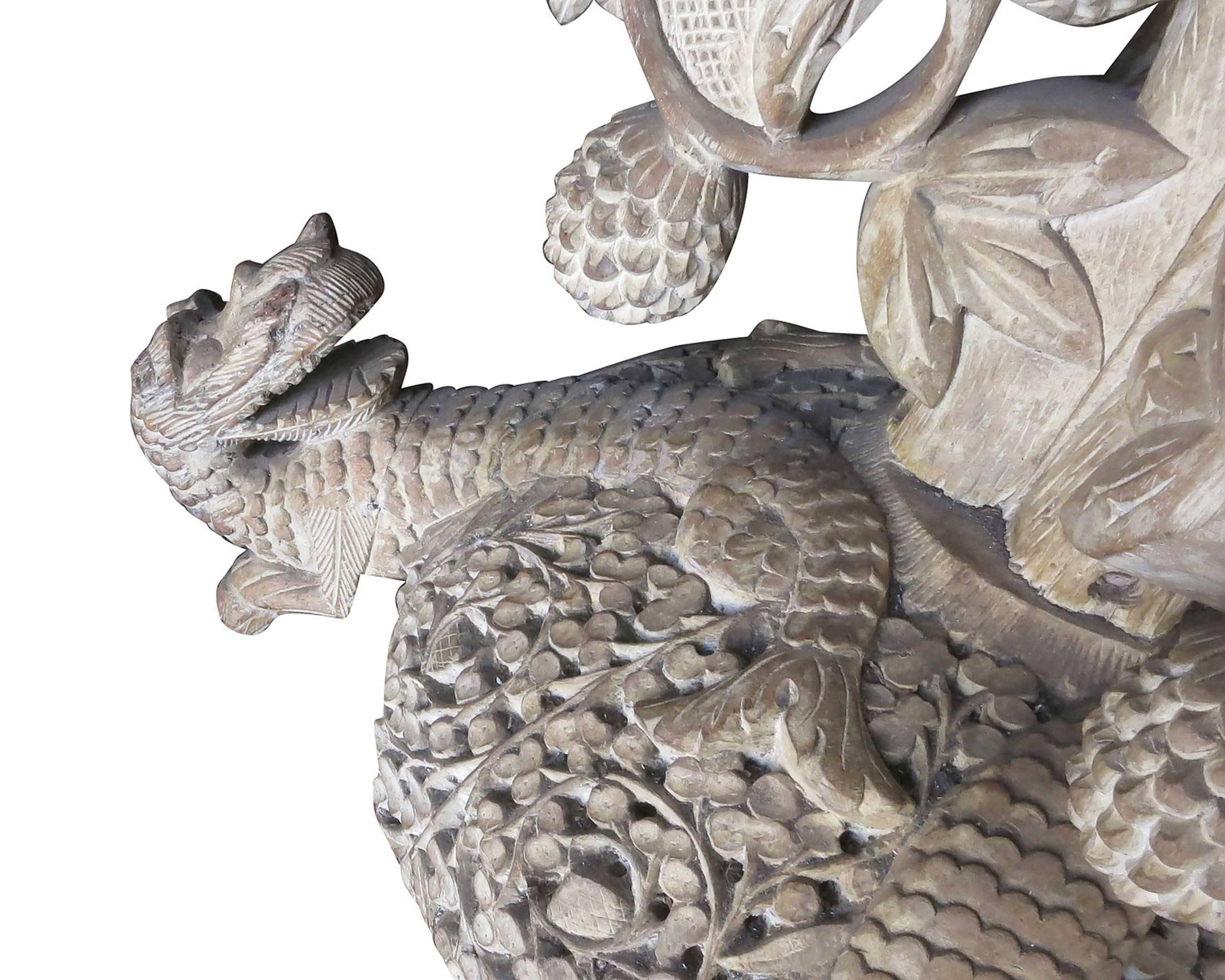 Fin du 20e siècle Grande jardinière à piédestal en forme de dragon birman sculpté à la main en vente