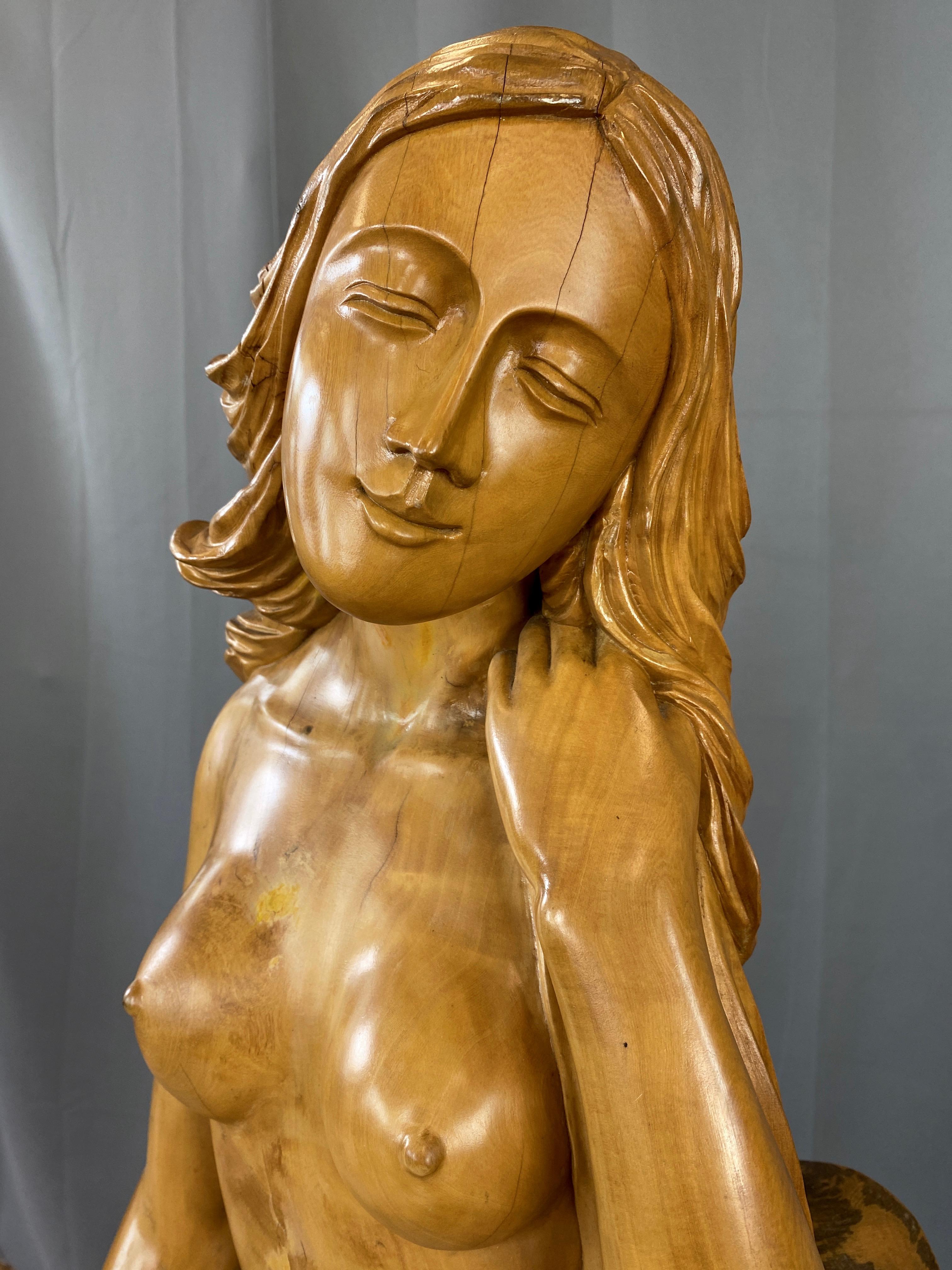 Große handgeschnitzte Zypressen-Kniefigurenskulptur nach Botticellis Venus, 1970er Jahre im Angebot 4