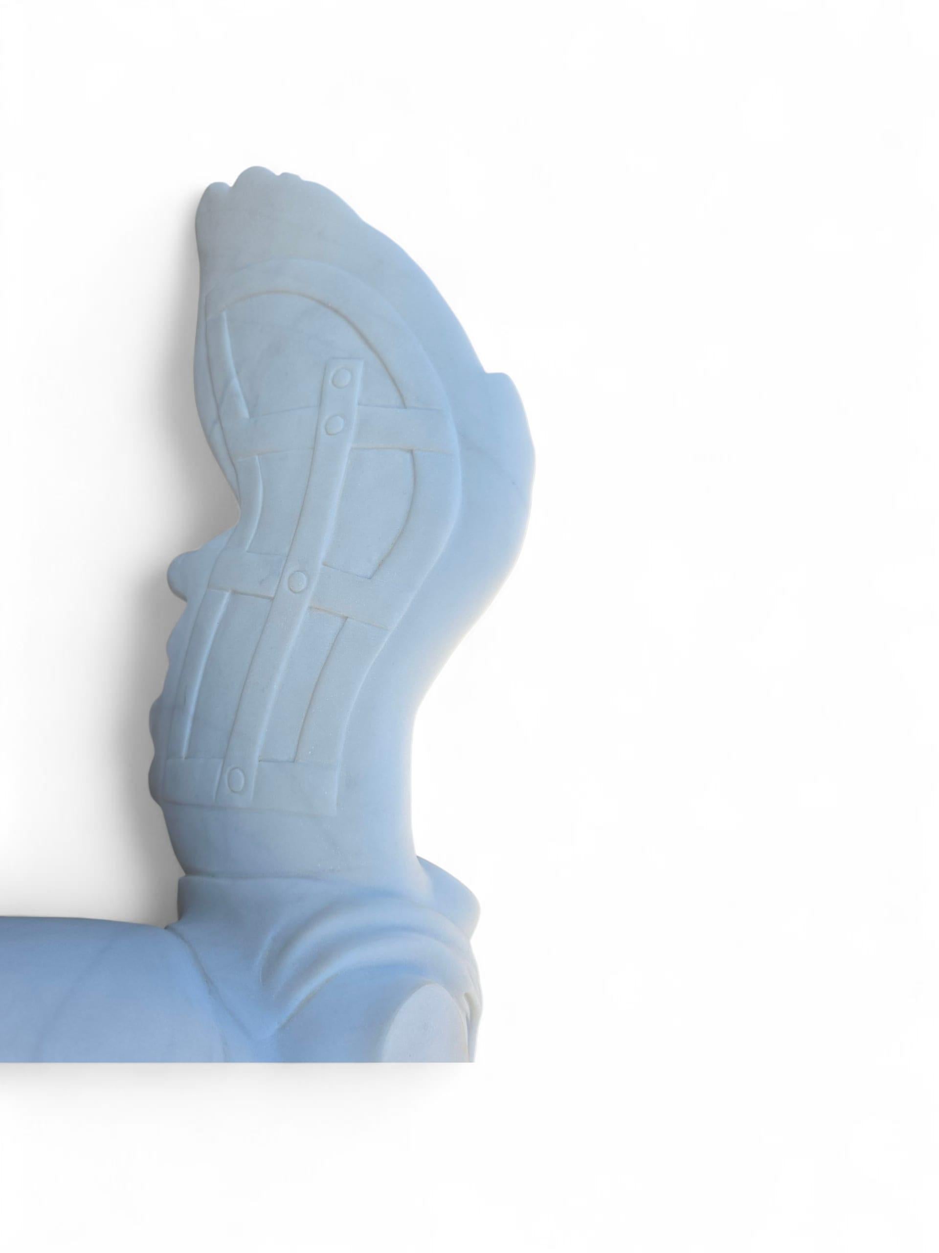 Gran escultura de mármol tallada a mano de Nike de Samotracia, 80 cm en venta 2