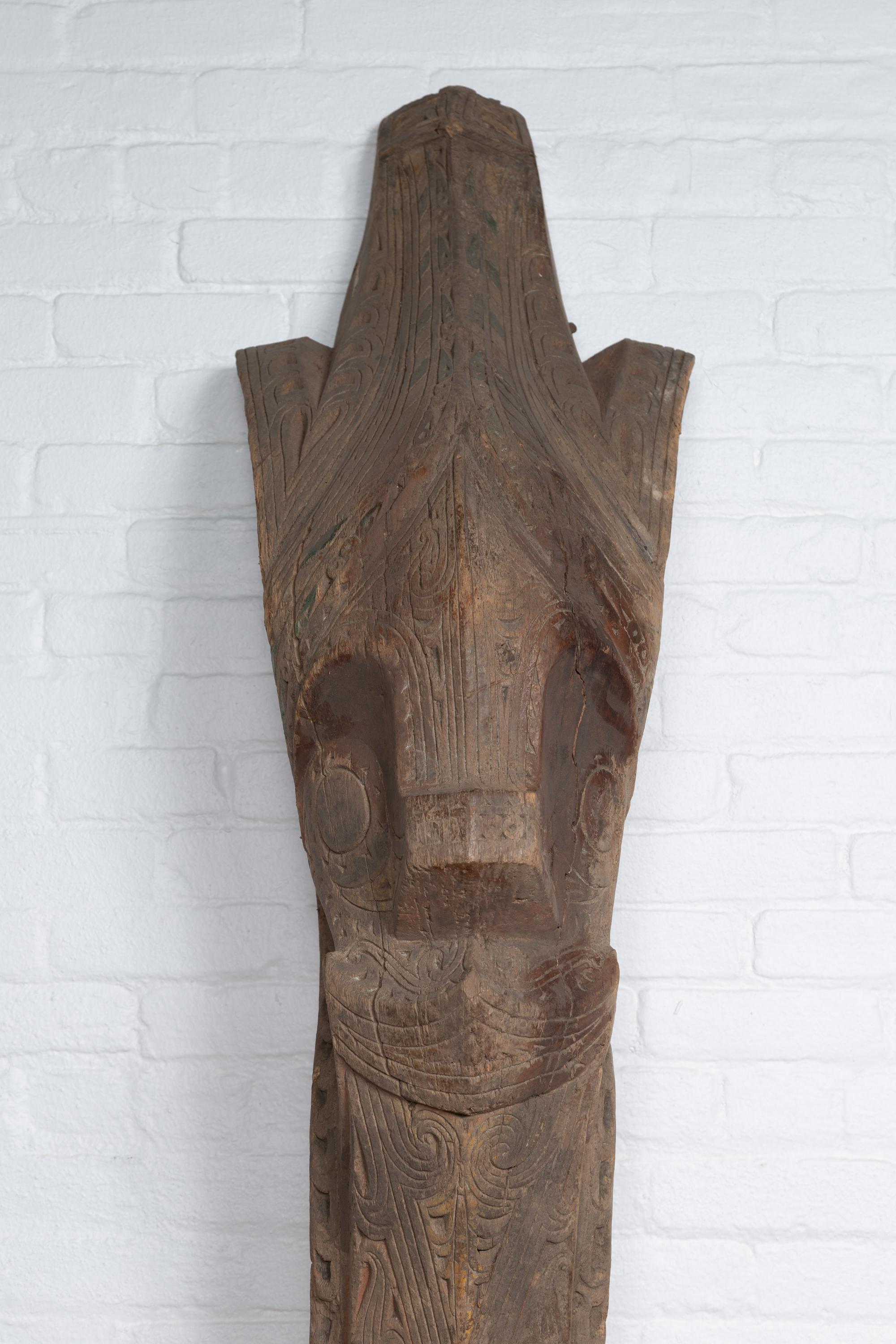Tallado a mano Singa Tallado tribal del Batak People de Sumatra Tribal en venta