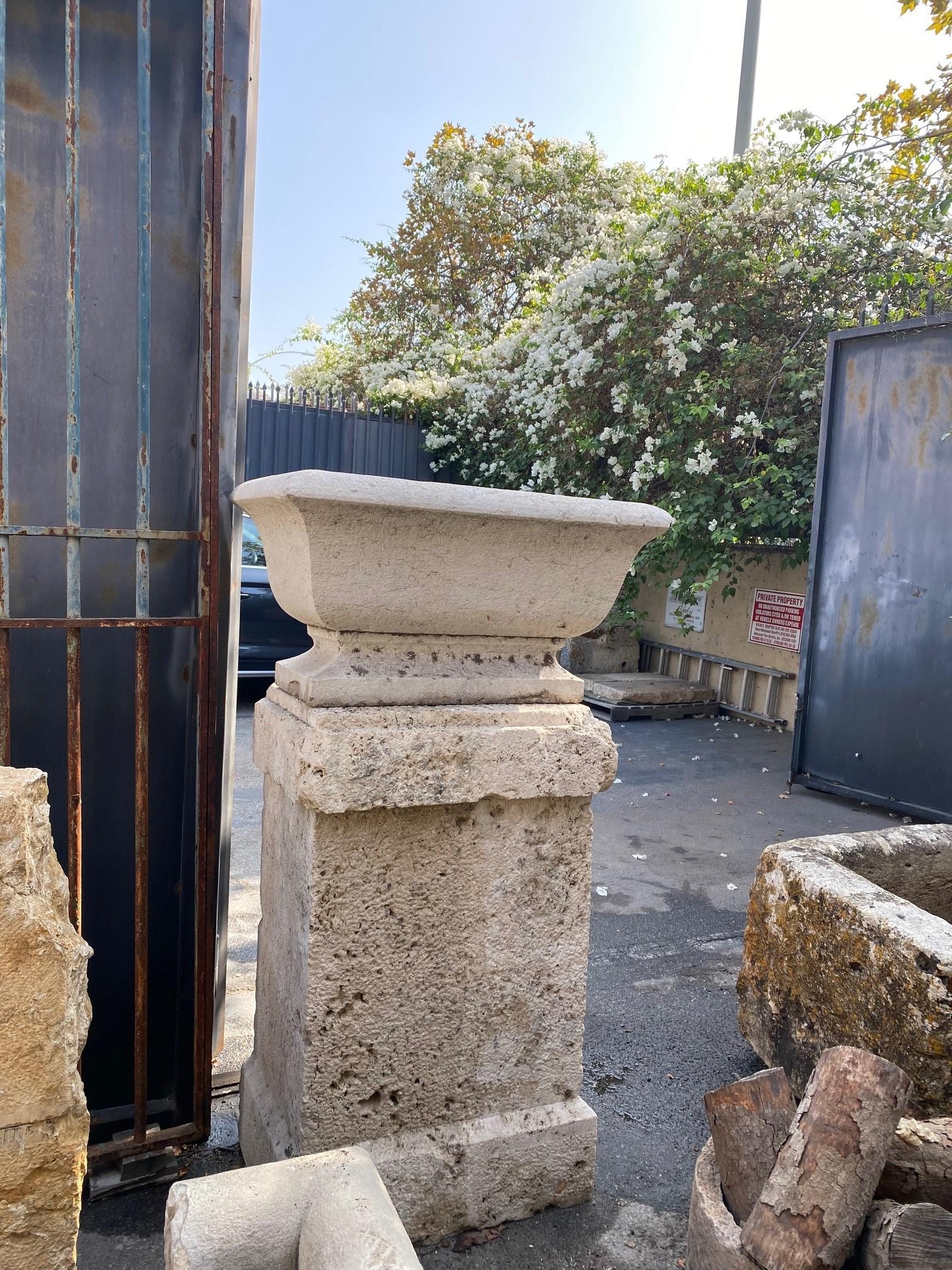 Very Large Hand Carved Stone Jardiniere Decorative Planter Urn Basin Antiques  In Good Condition For Sale In West Hollywood, CA